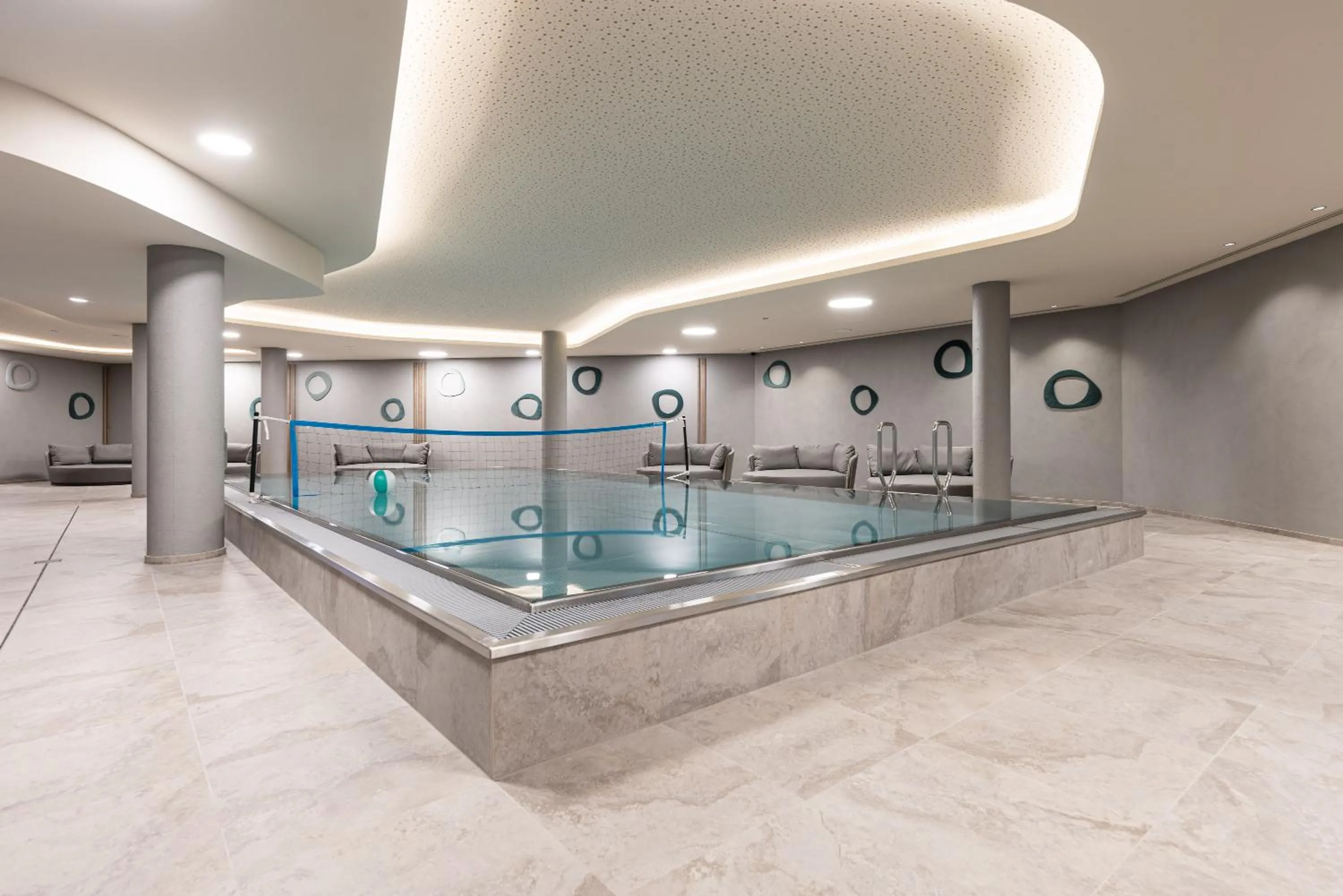 Swimming pool in DAS GERSTL Family Retreat