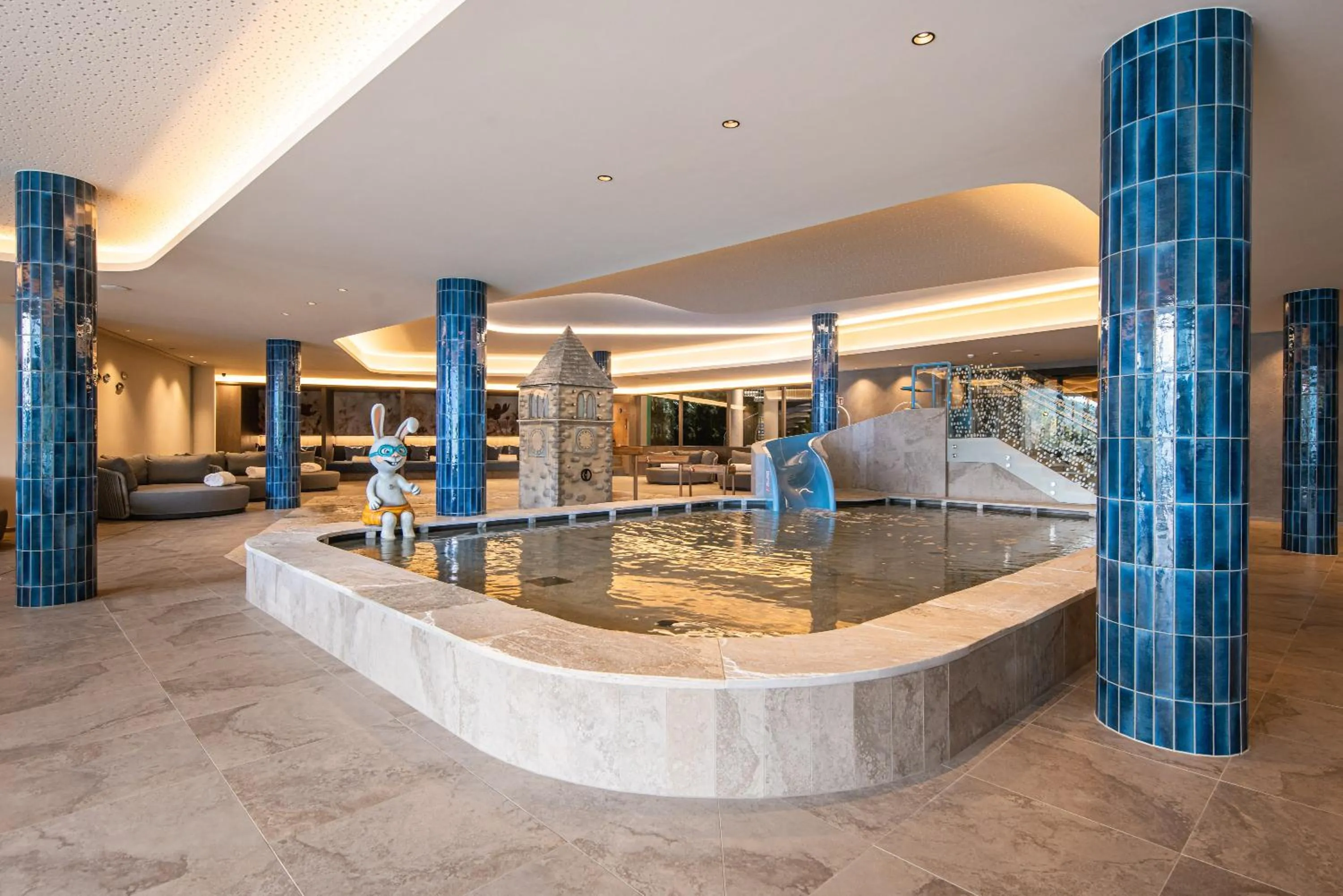 Swimming pool in DAS GERSTL Family Retreat