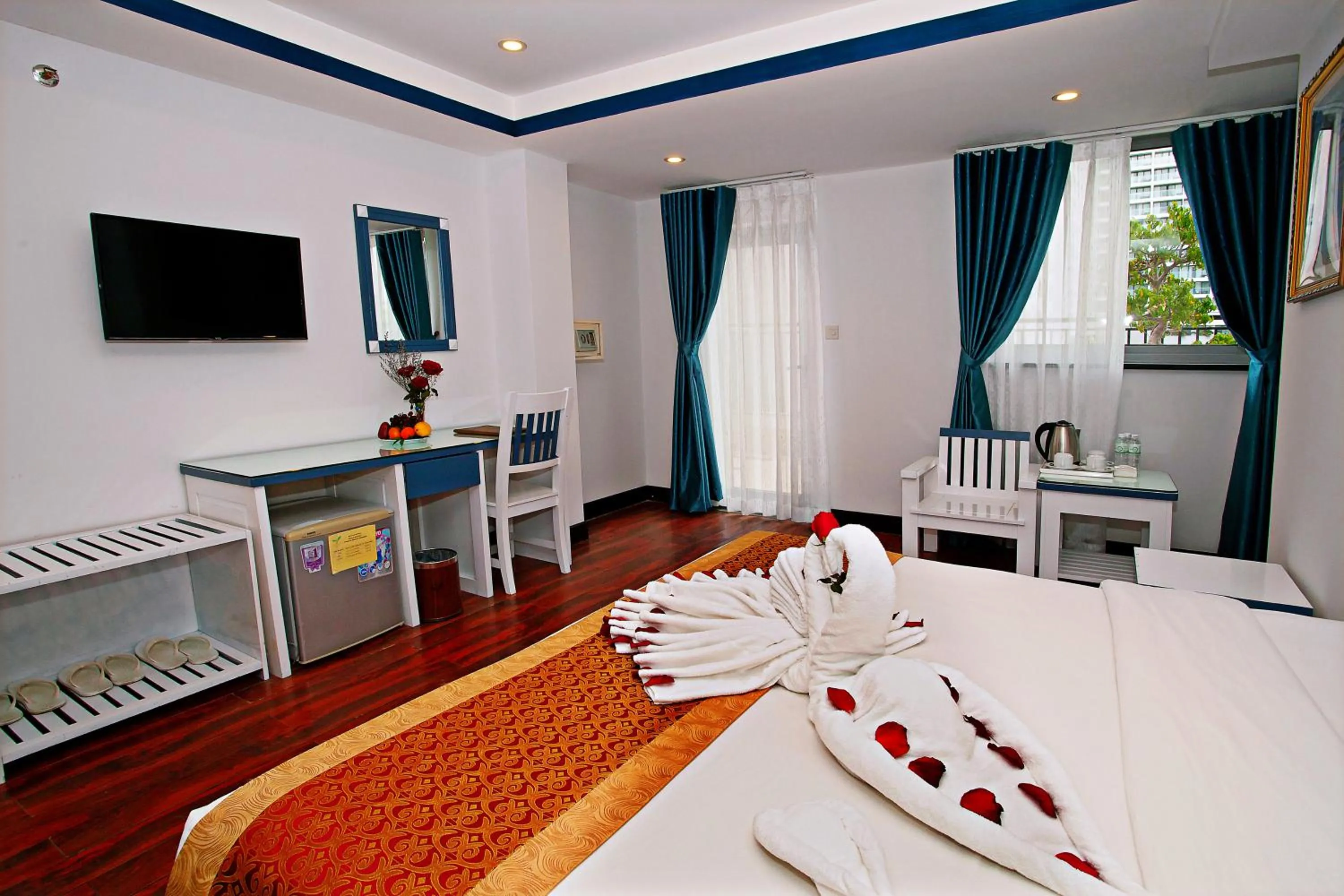 Bed in Golden Rain 2 Hotel Nha Trang Beach