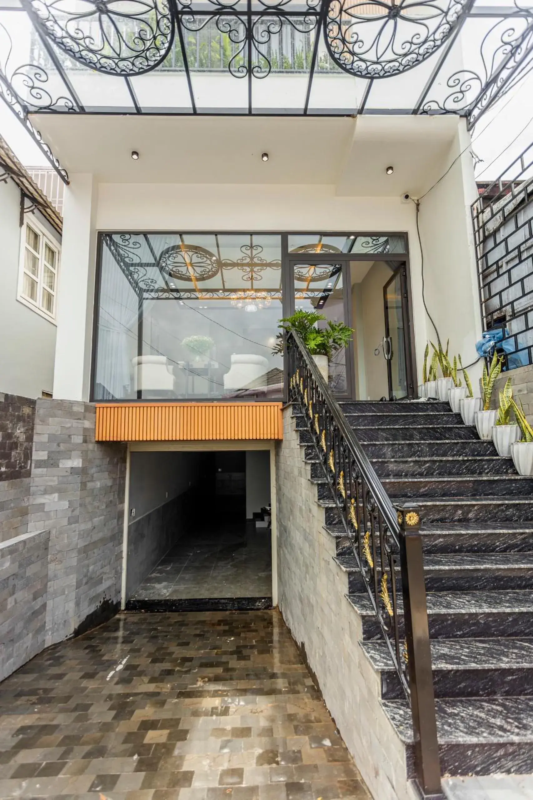 Property building in DreamHome-Đà Lạt Property building in DreamHome-Đà Lạt