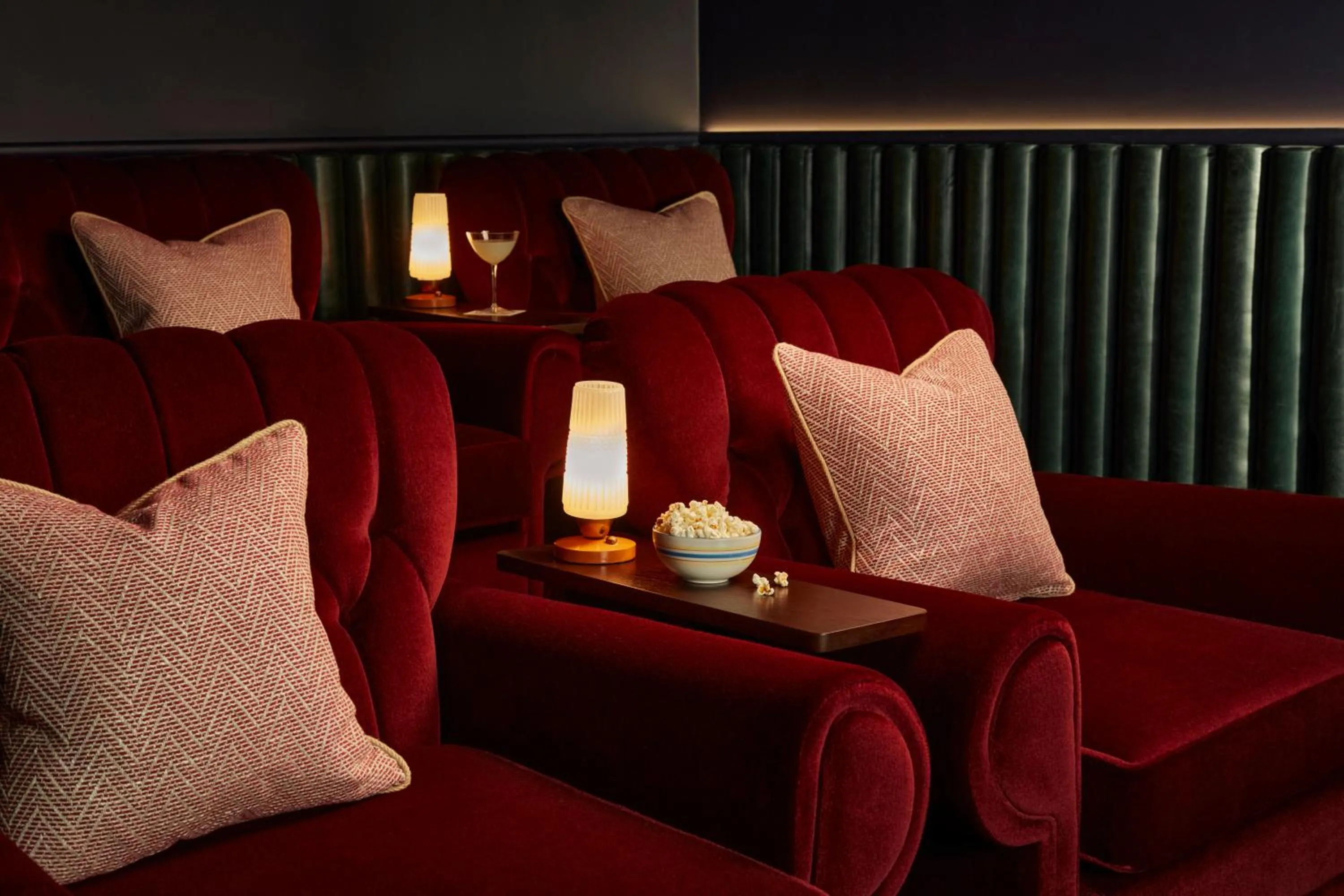 Entertainment in The Hoxton, Edinburgh