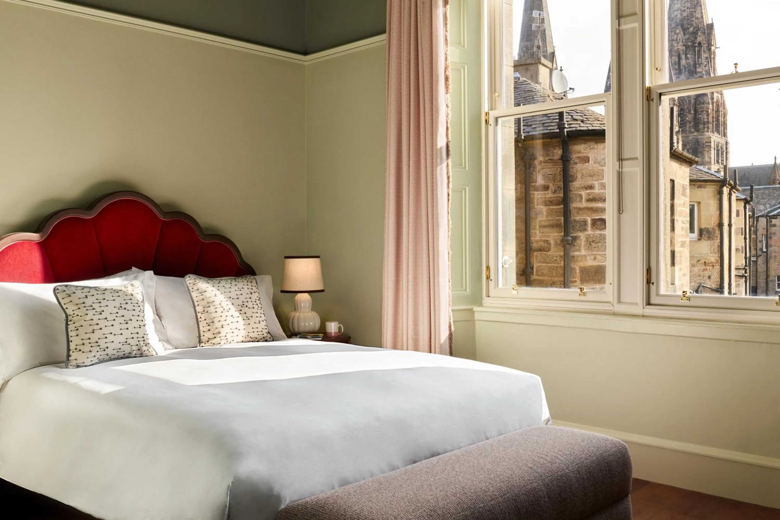 Bedroom, Bed in The Hoxton, Edinburgh