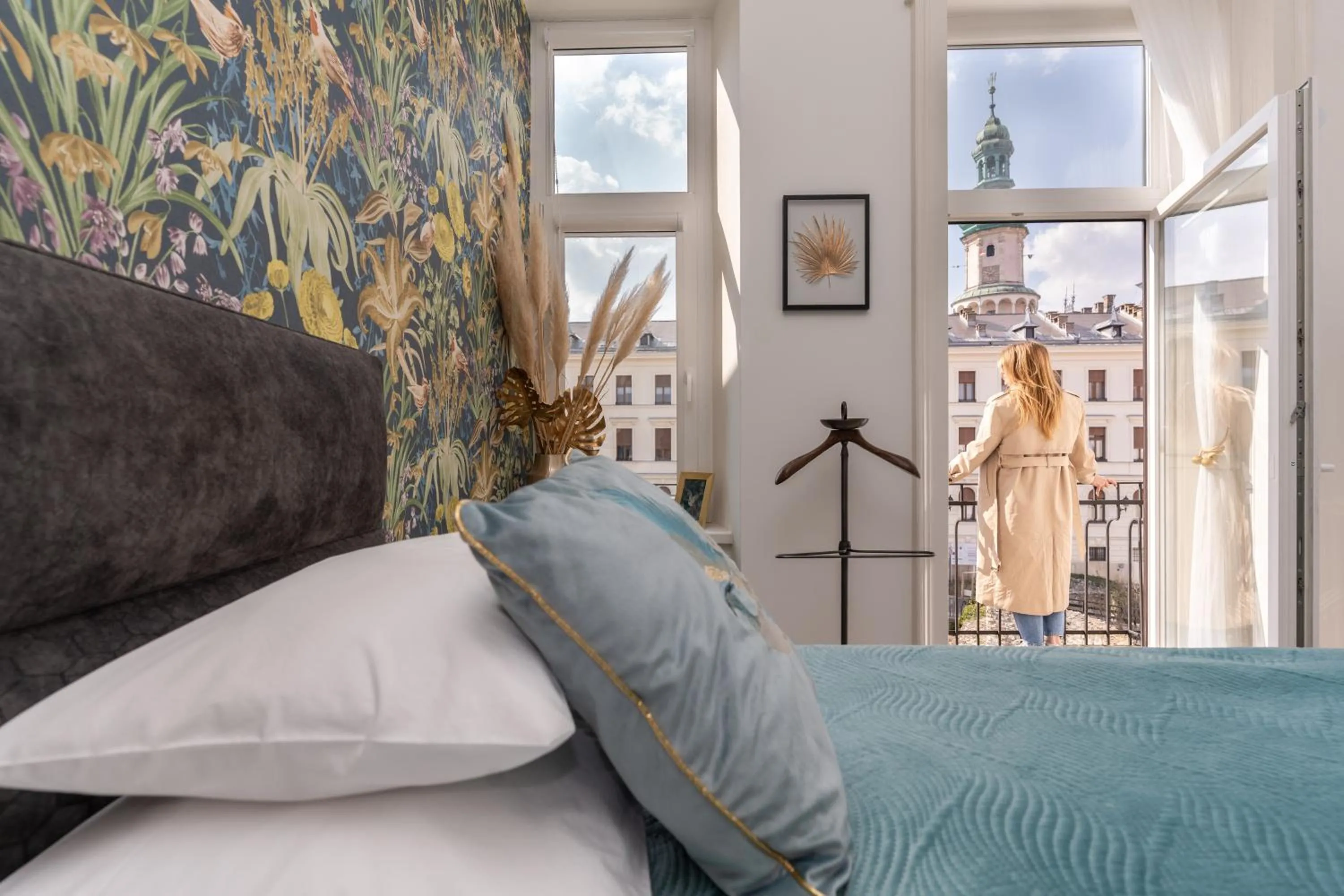 View (from property/room), Bed in V62 studio apartments- Downtown Sopron