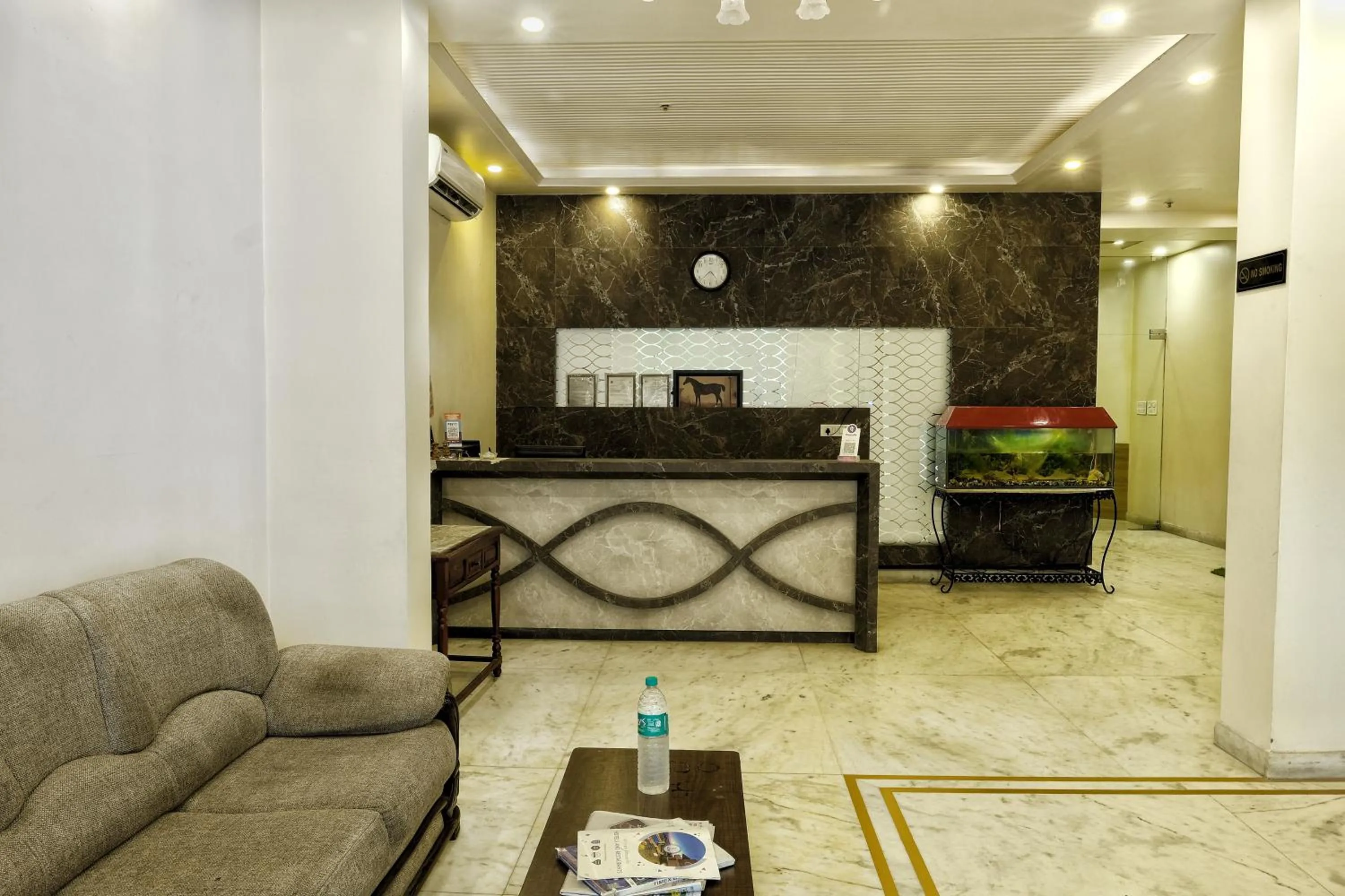 Lobby or reception in The Bayan Elegance Hotel