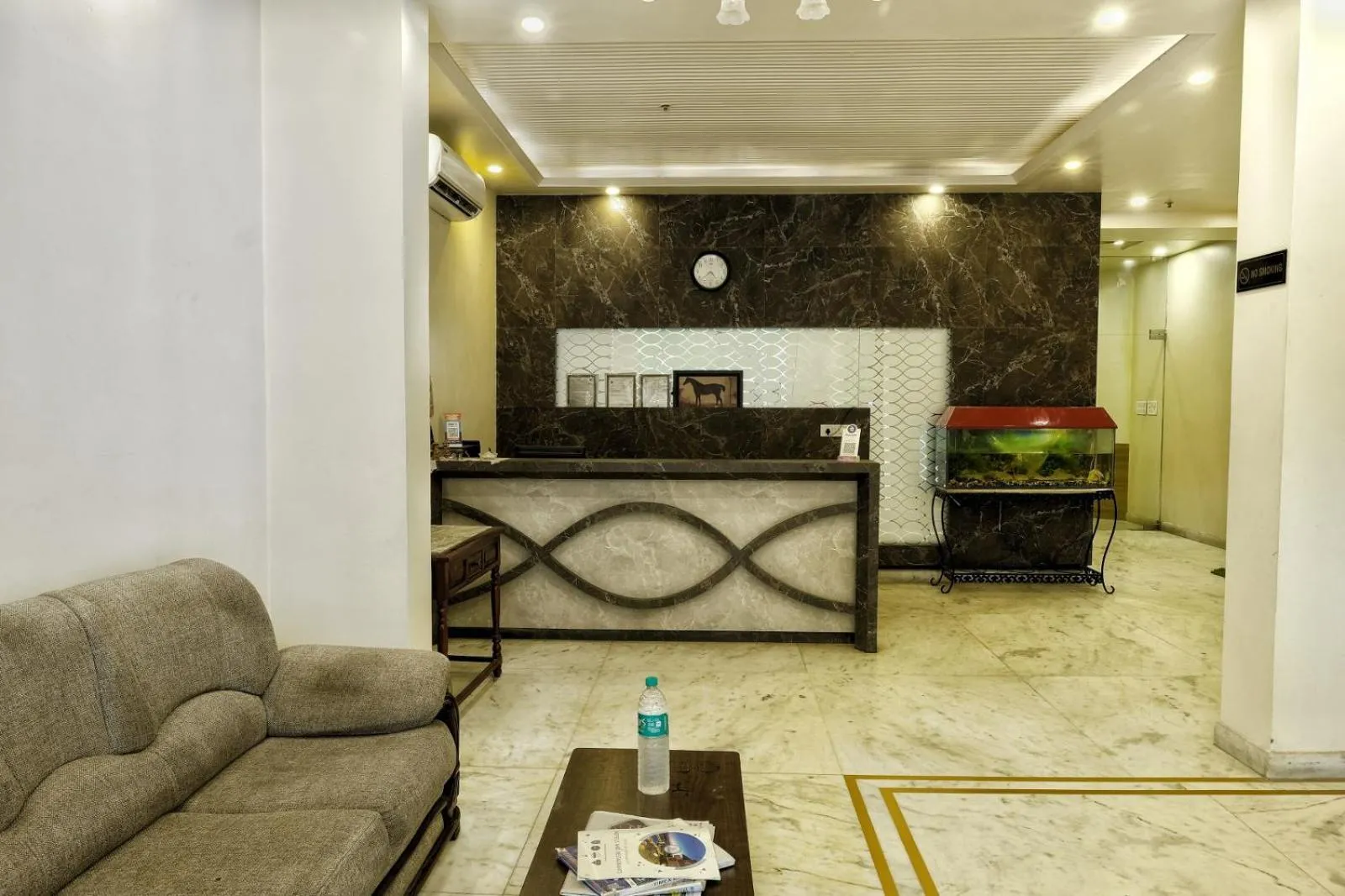 Lobby or reception in The Bayan Elegance Hotel