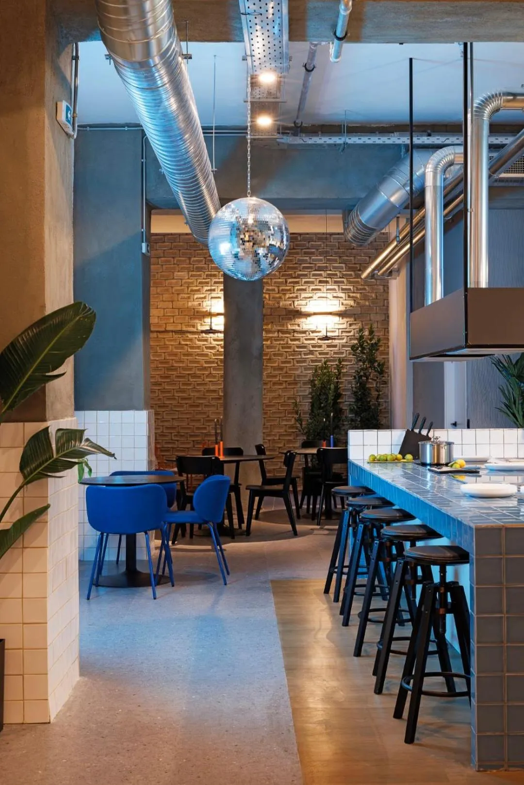 Seating area in Retroverse Hostel