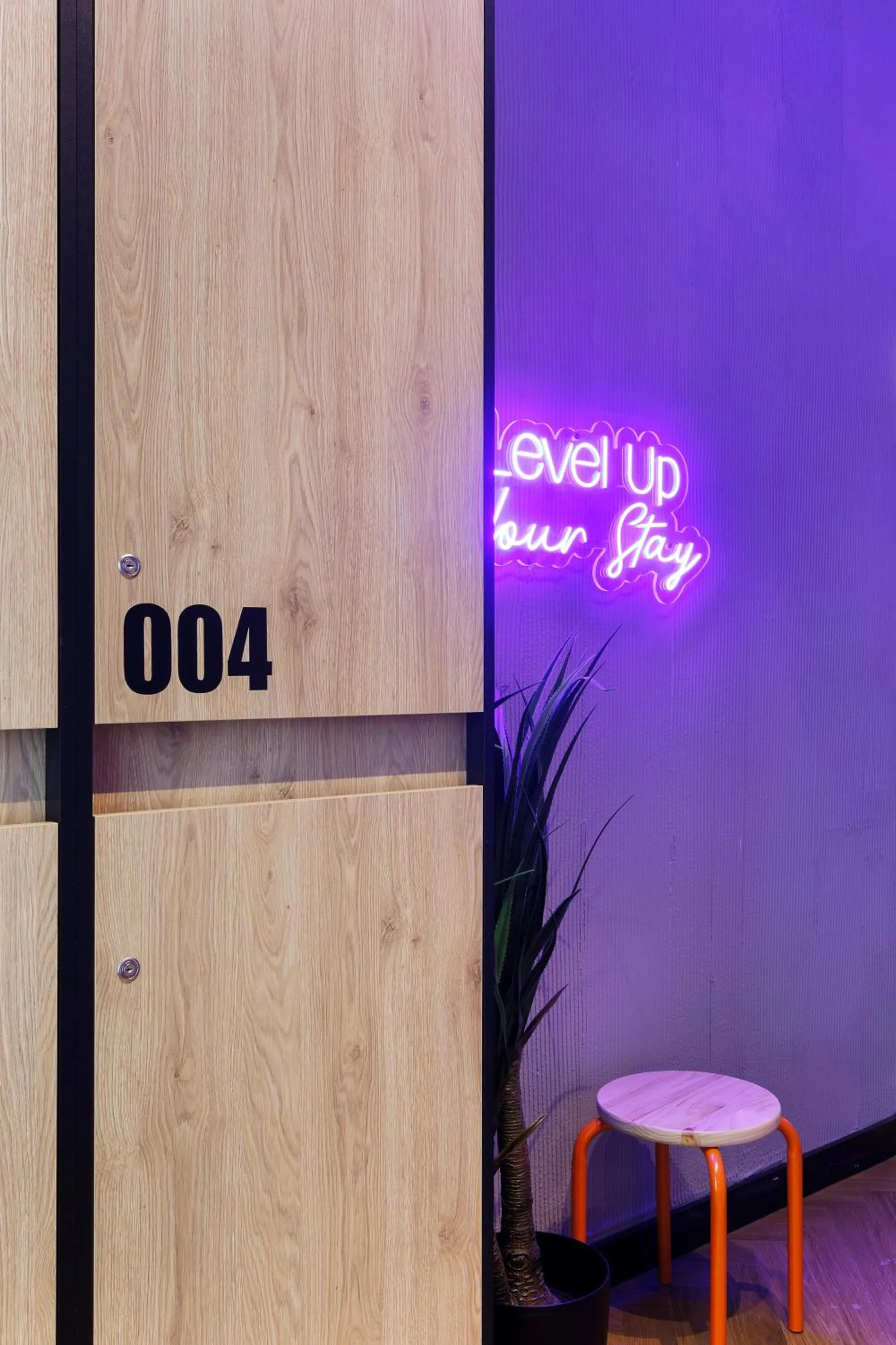 Decorative detail in Retroverse Hostel