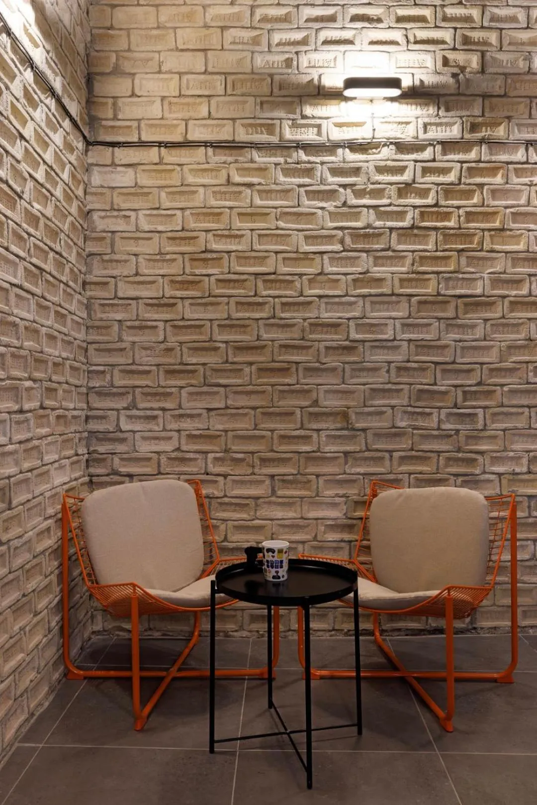 Seating area in Retroverse Hostel