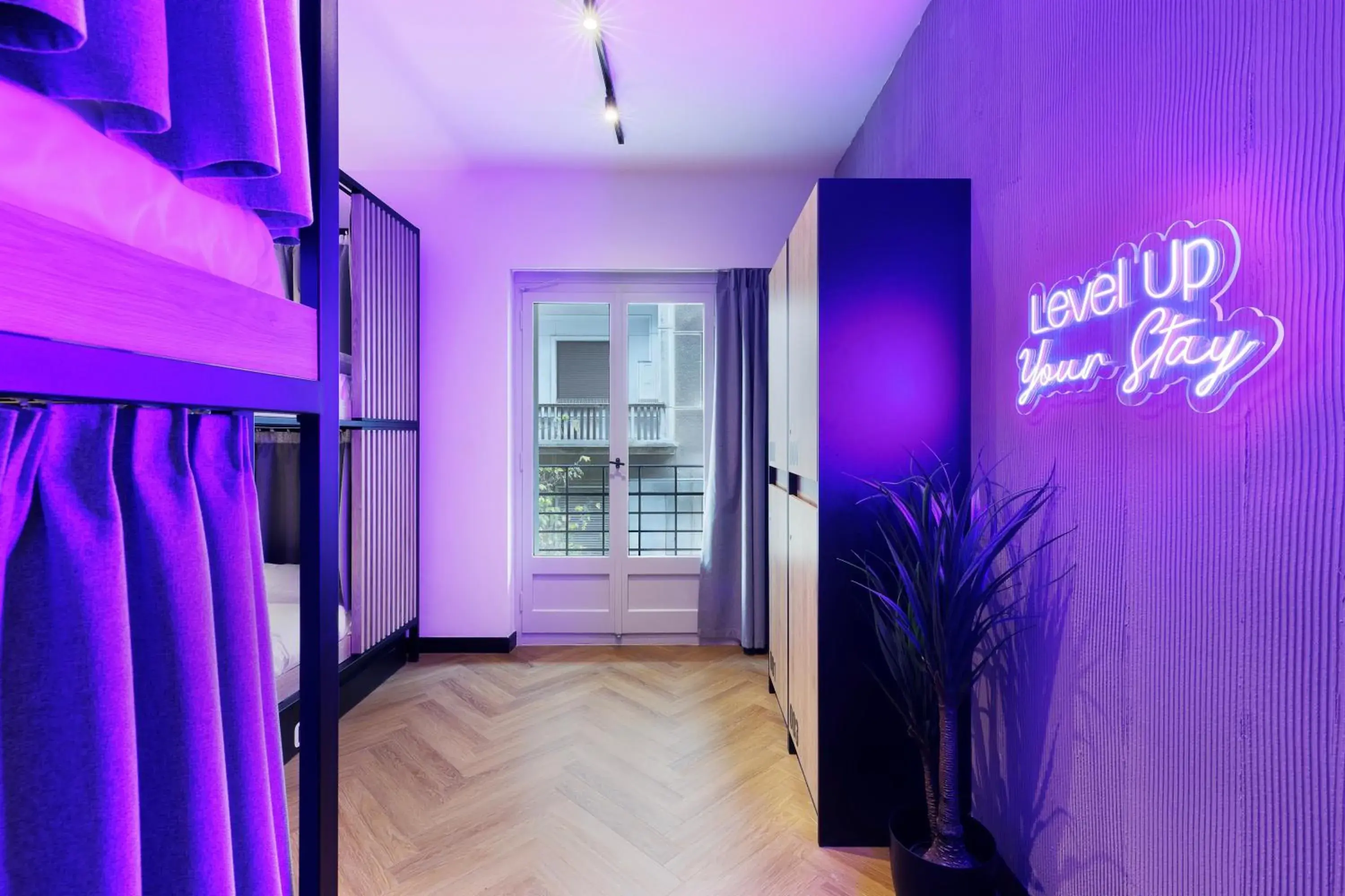 4-Bed Dorm with Private Bathroom in Retroverse Eccentric Stay 4-Bed Dorm with Private Bathroom in Retroverse Eccentric Stay