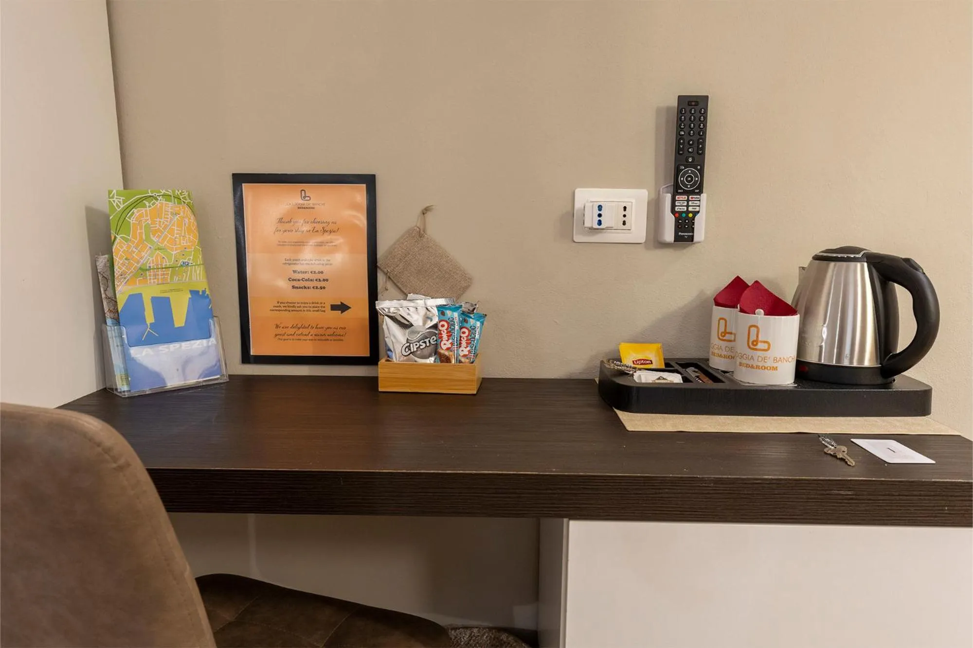 Coffee/tea facilities in La Loggia de' Banchi