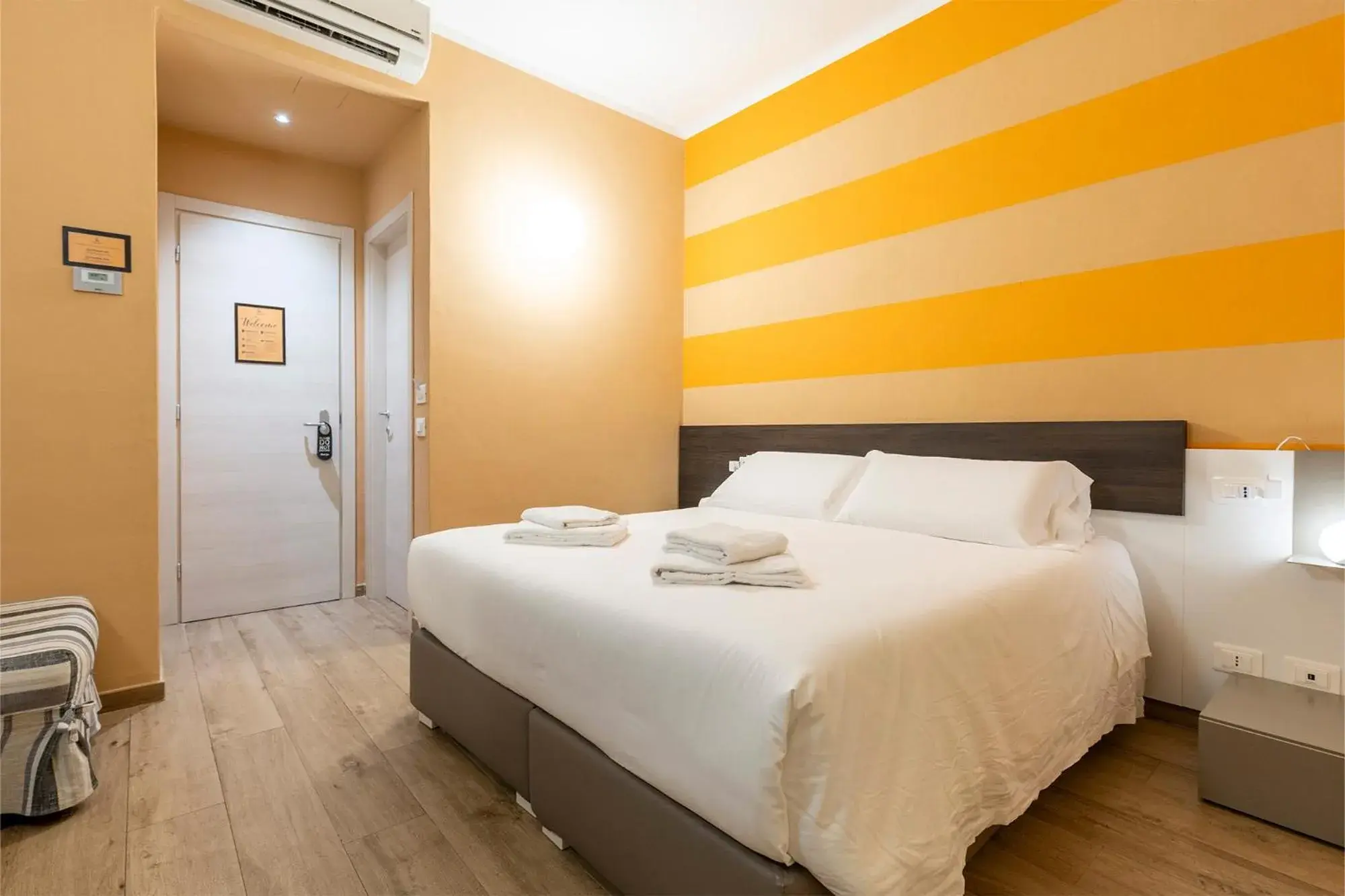 Double Room with Private Bathroom in La Loggia de' Banchi Double Room with Private Bathroom in La Loggia de' Banchi