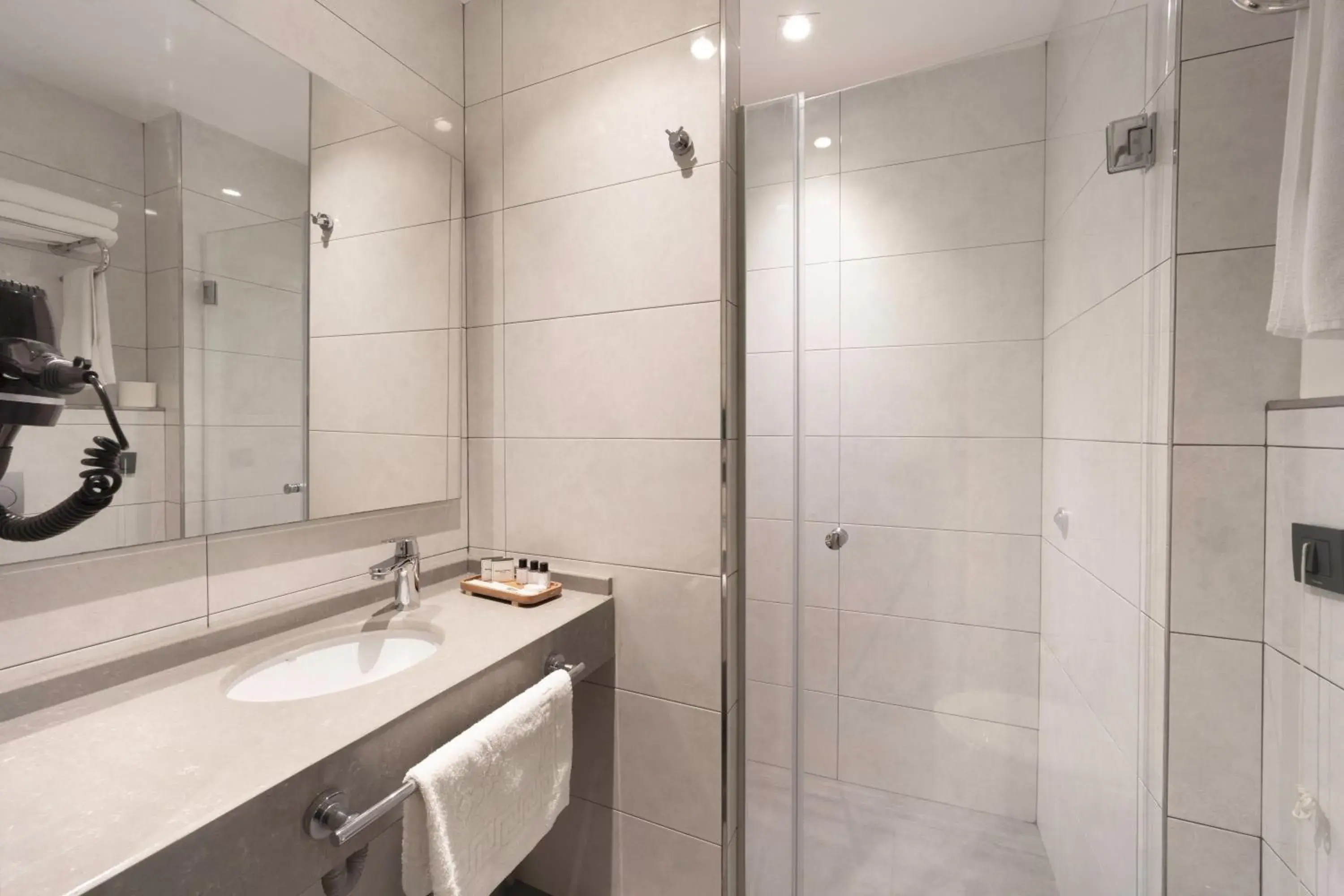 Bathroom in Ess Hotel Bathroom in Ess Hotel