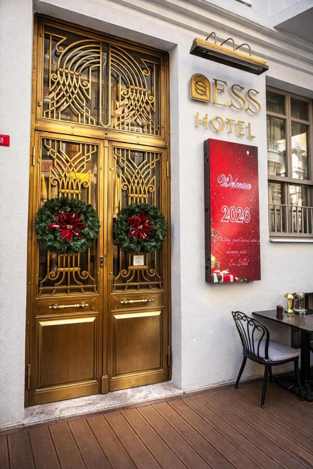 Property building in Ess Hotel