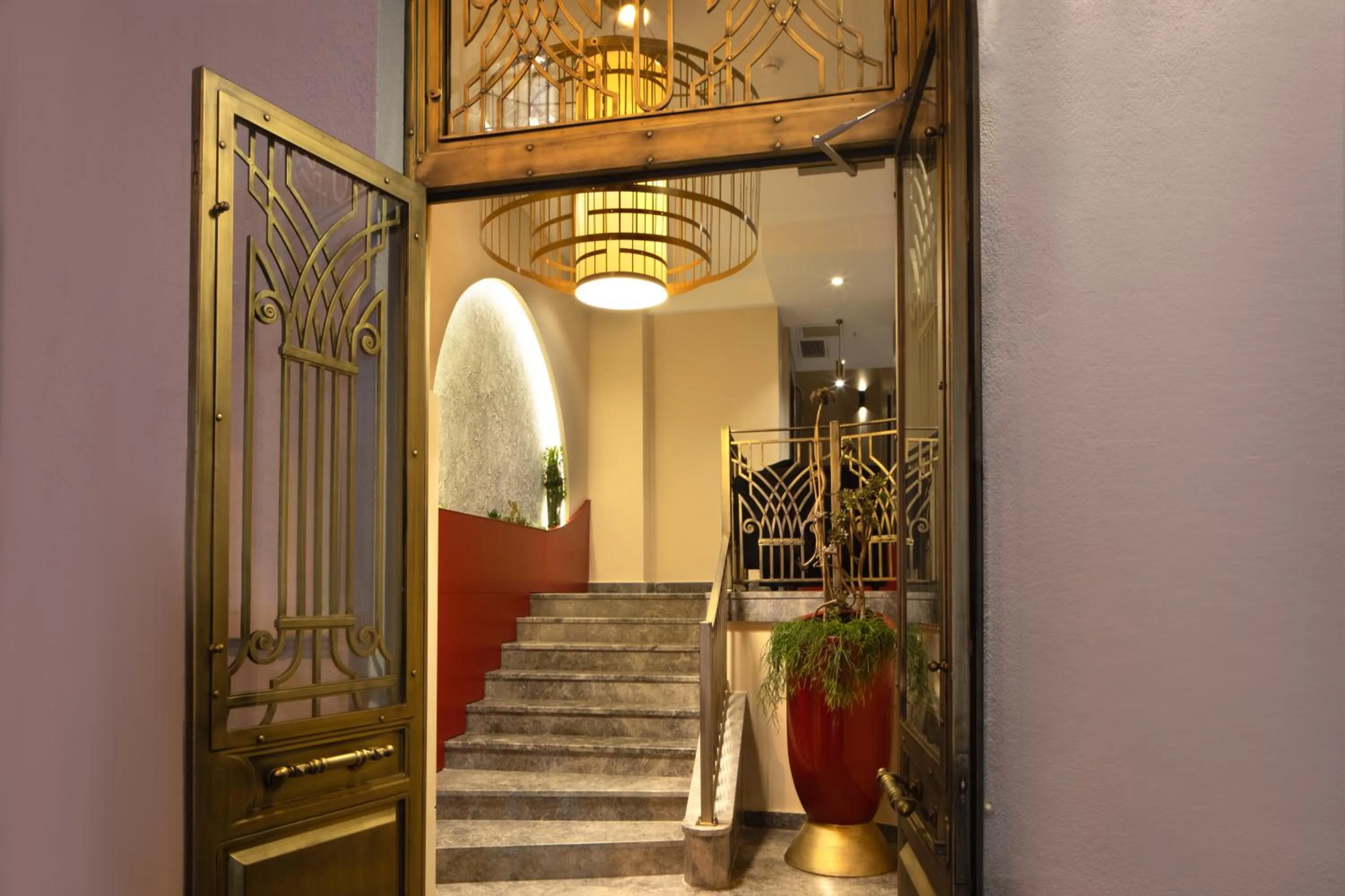 Property building in Ess Hotel