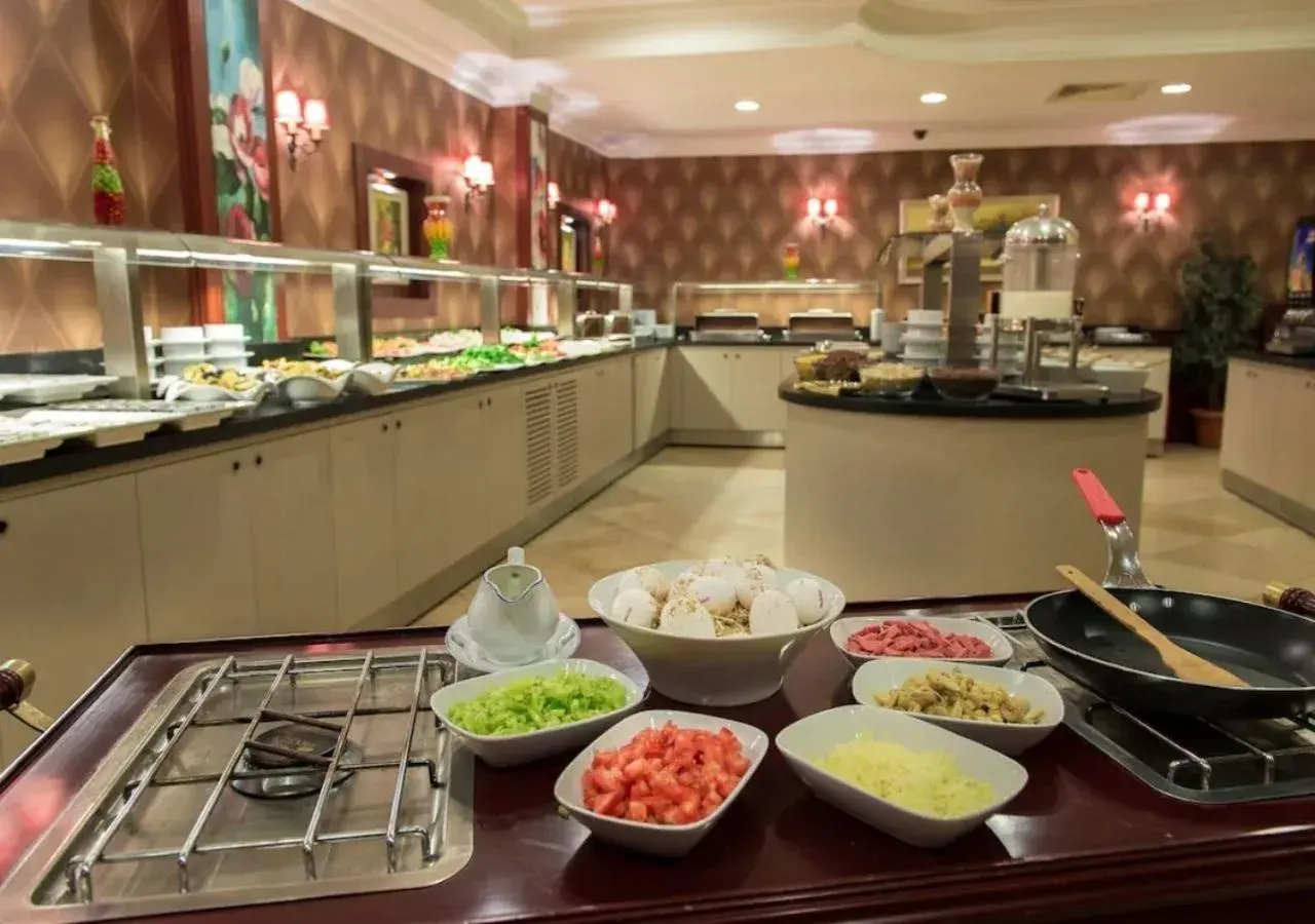 Restaurant/places to eat in Ess Hotel Restaurant/places to eat in Ess Hotel