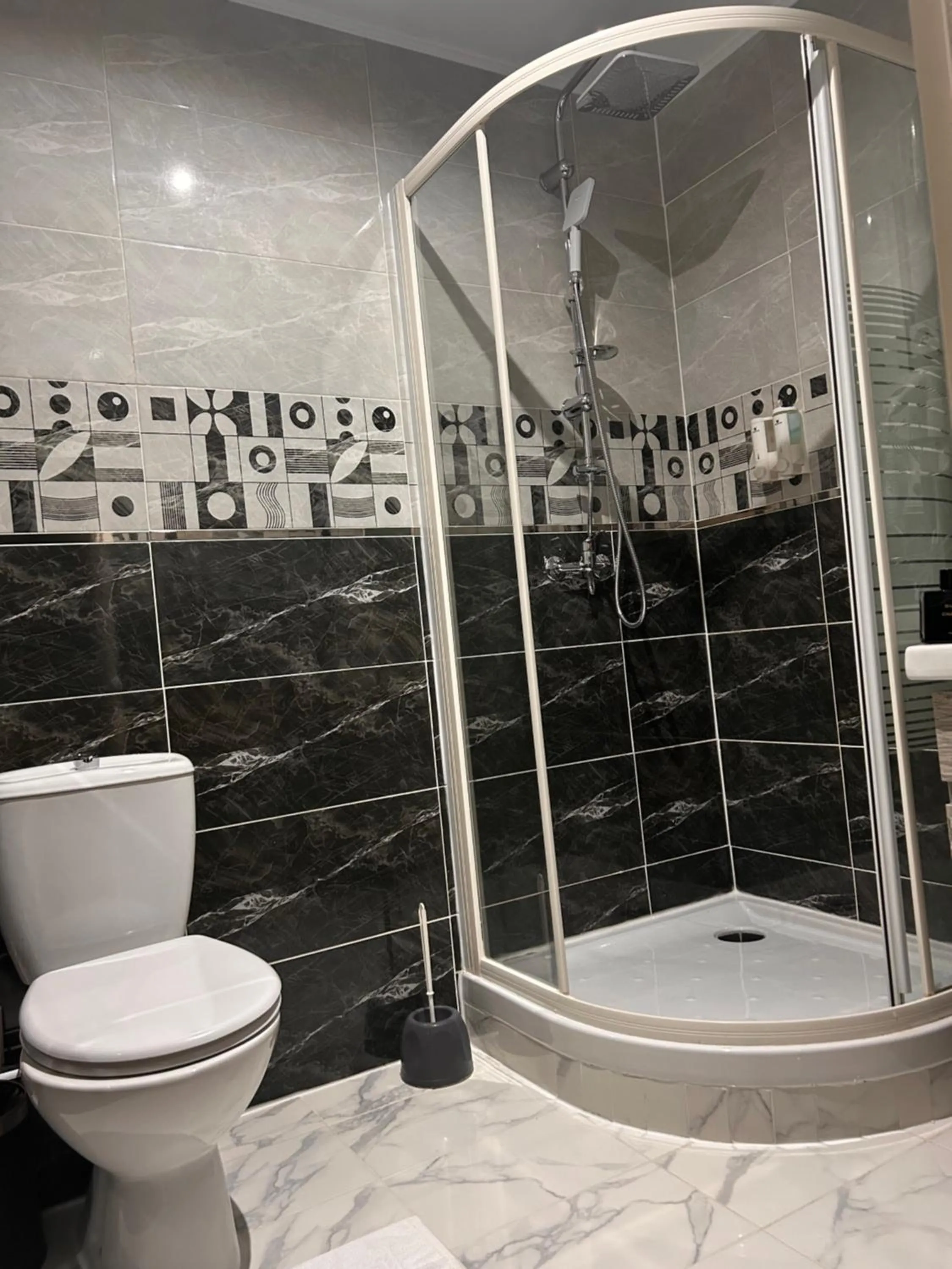 Bathroom in Hotel Grand Paris