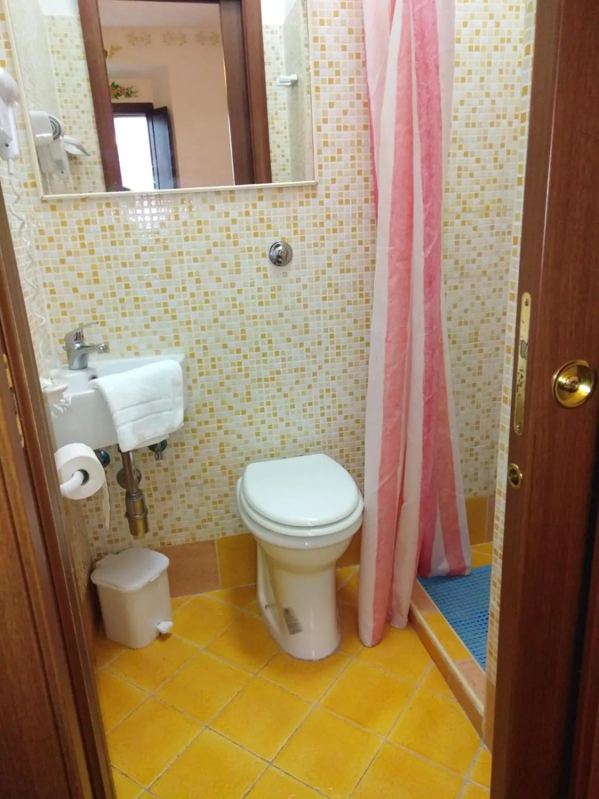 Double Room in Genziana B&B by VM