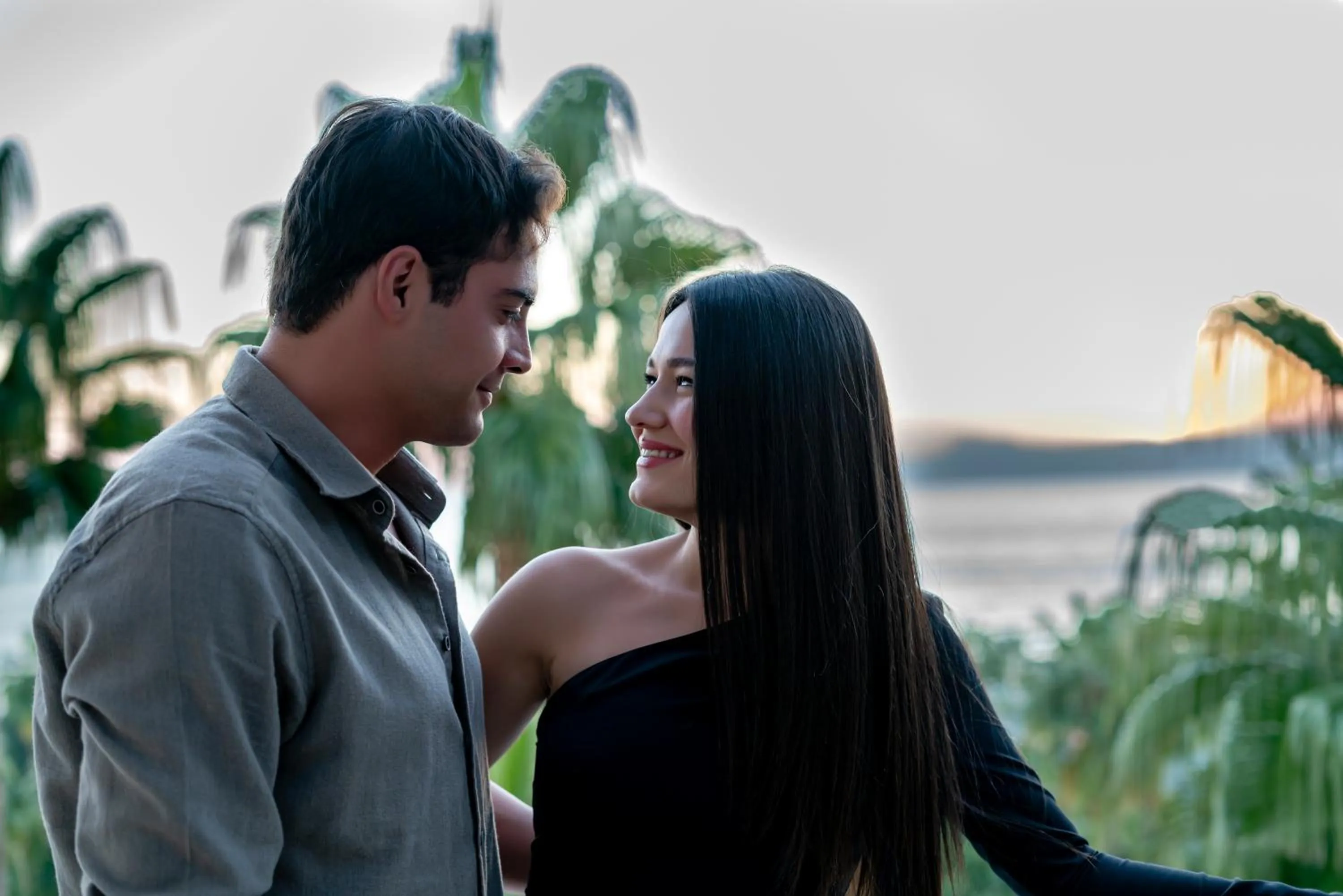 Iz Flower Side Beach Hotel