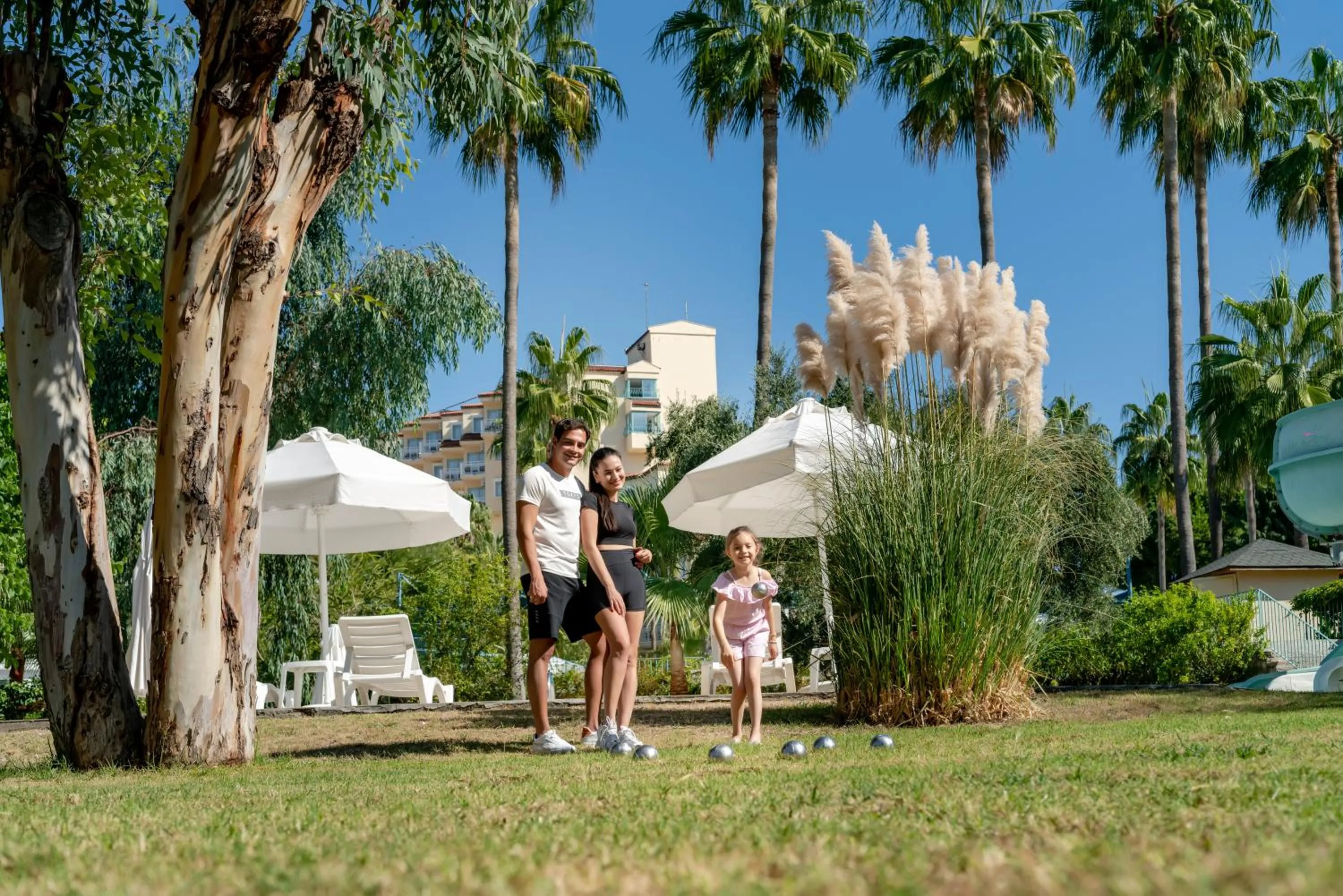 Garden in Iz Flower Side Beach Hotel