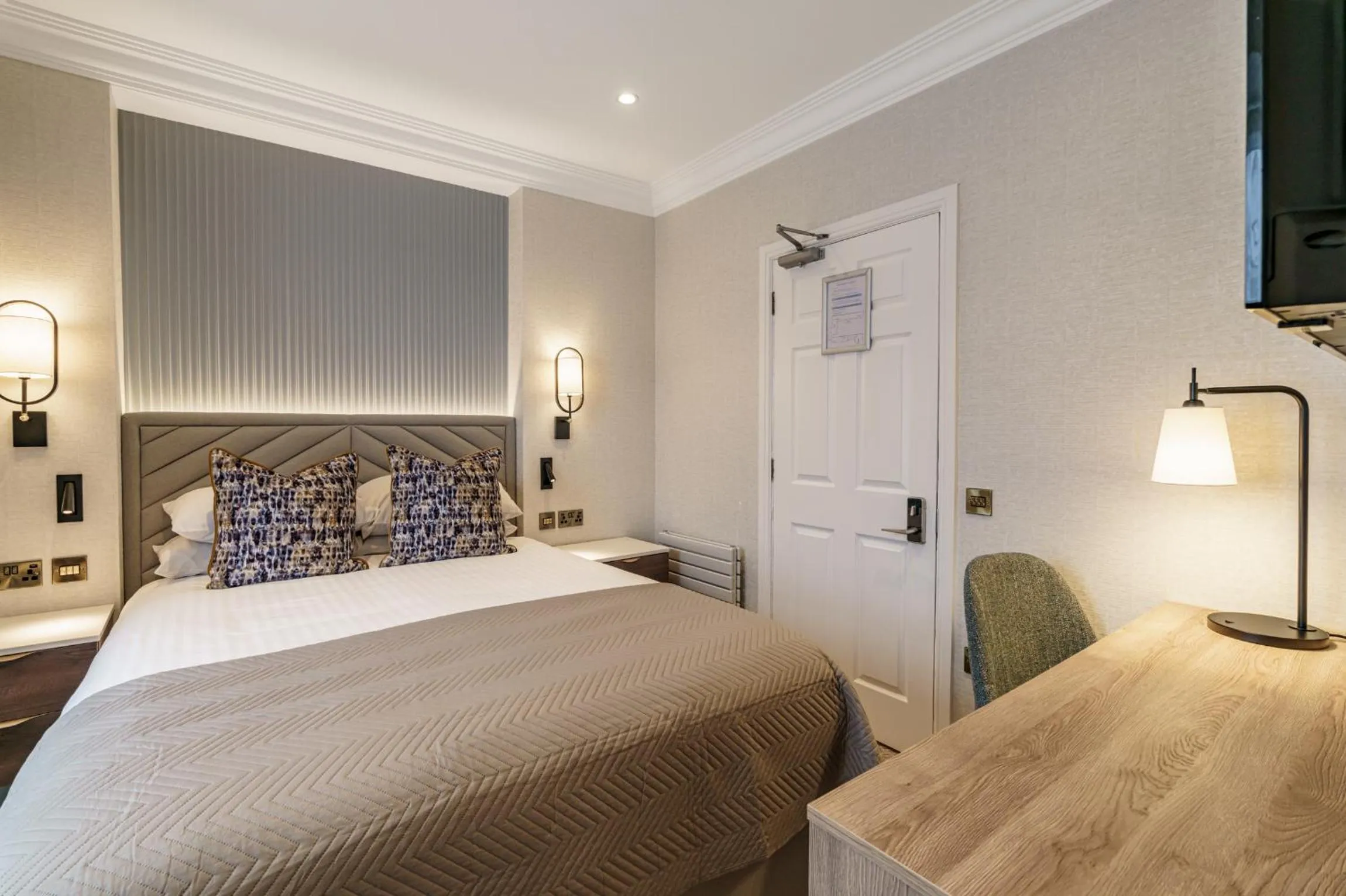 Bed in Skiddaw Hotel