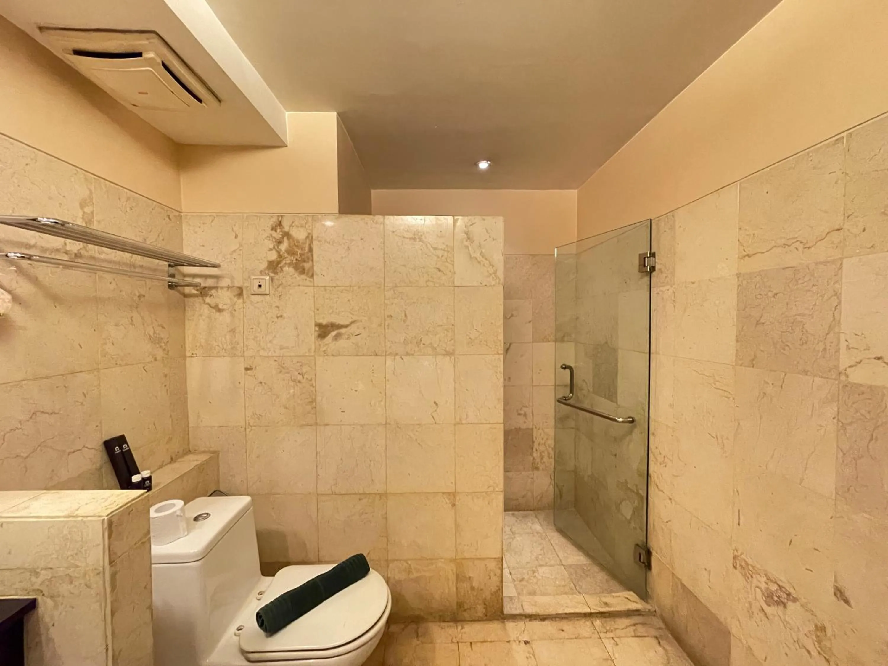 Strategic and Spacious 2BR at Apartment Braga City Walk By Travelio