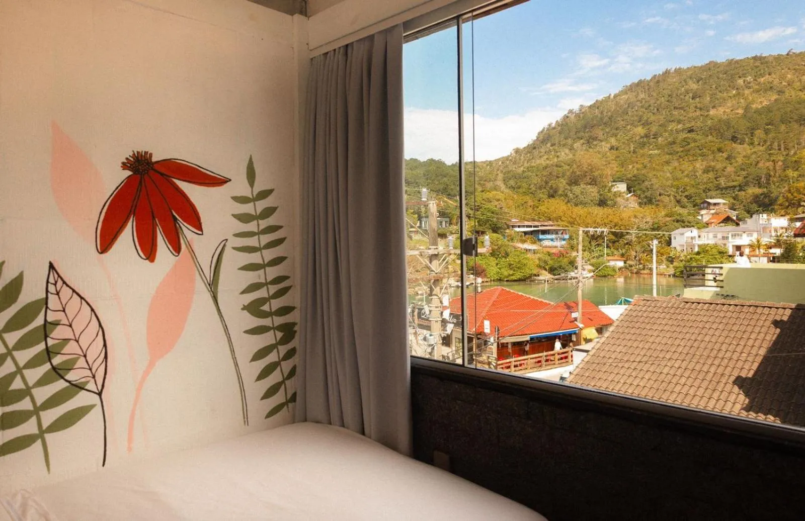 Sea Wolf Surf Hostel