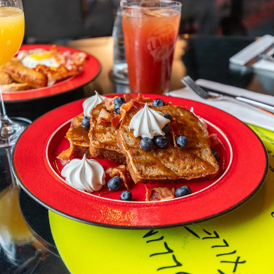 Food and drinks in JAG Boutique Hotel