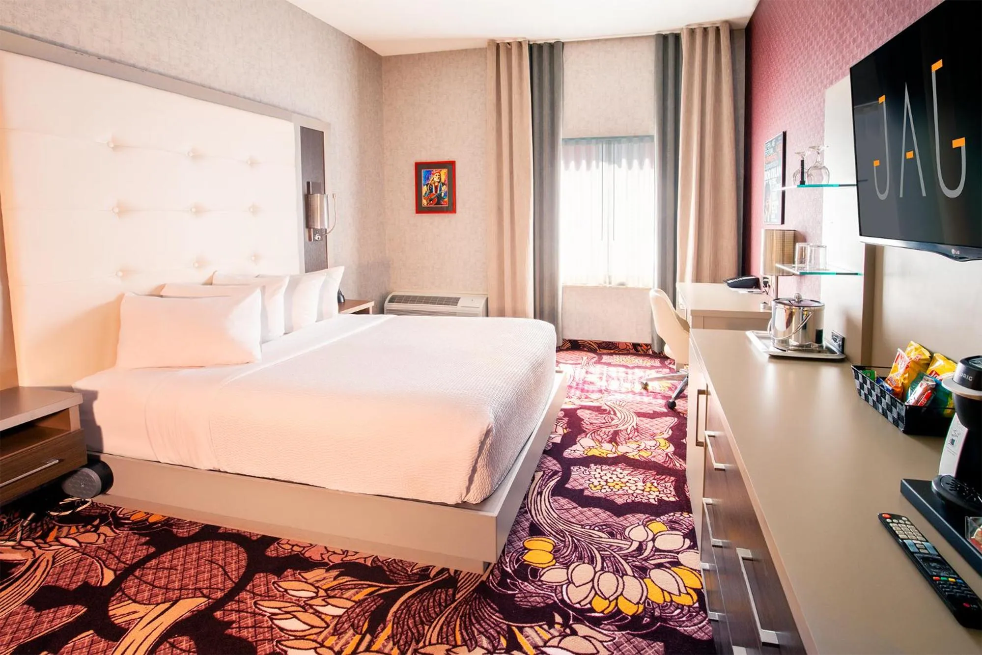 Bed in JAG Boutique Hotel