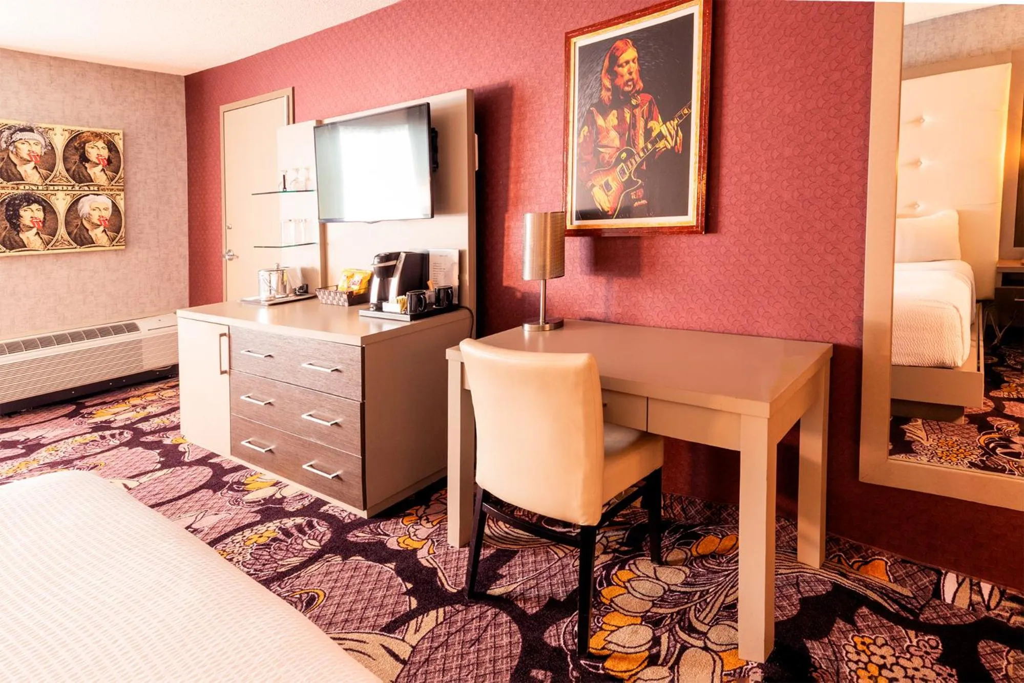 Bed in JAG Boutique Hotel