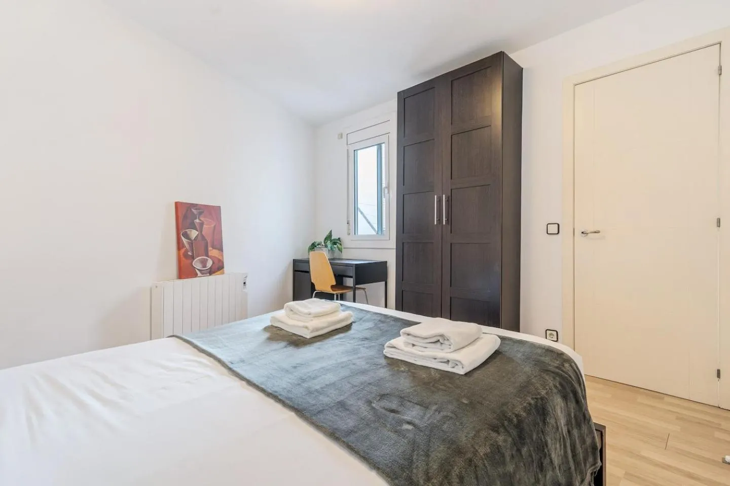 Bed in Avenida Gaudí View 2-Min to Sagrada