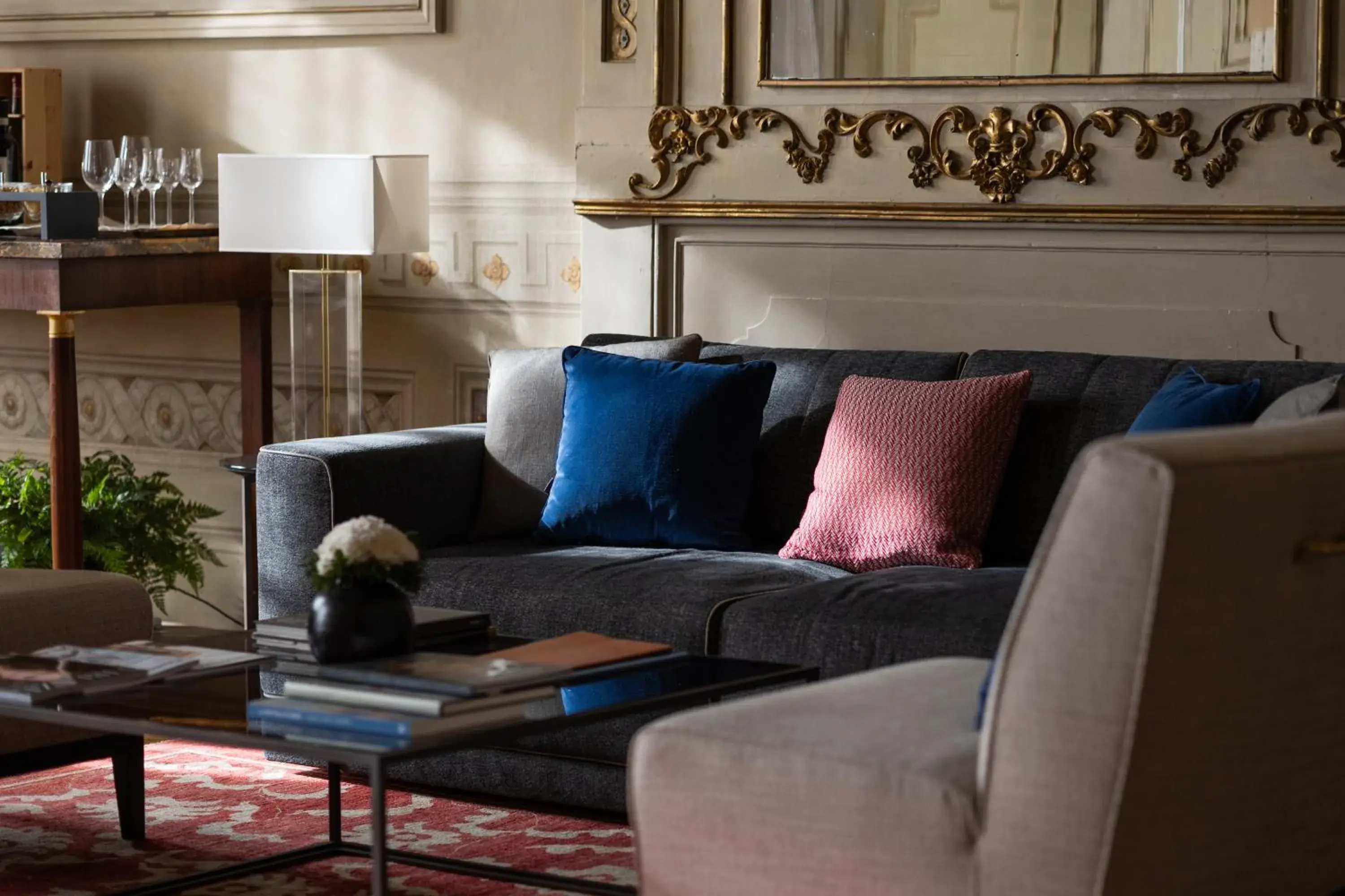 Lobby or reception in Leone Blu Suites | UNA Esperienze Lobby or reception in Leone Blu Suites | UNA Esperienze