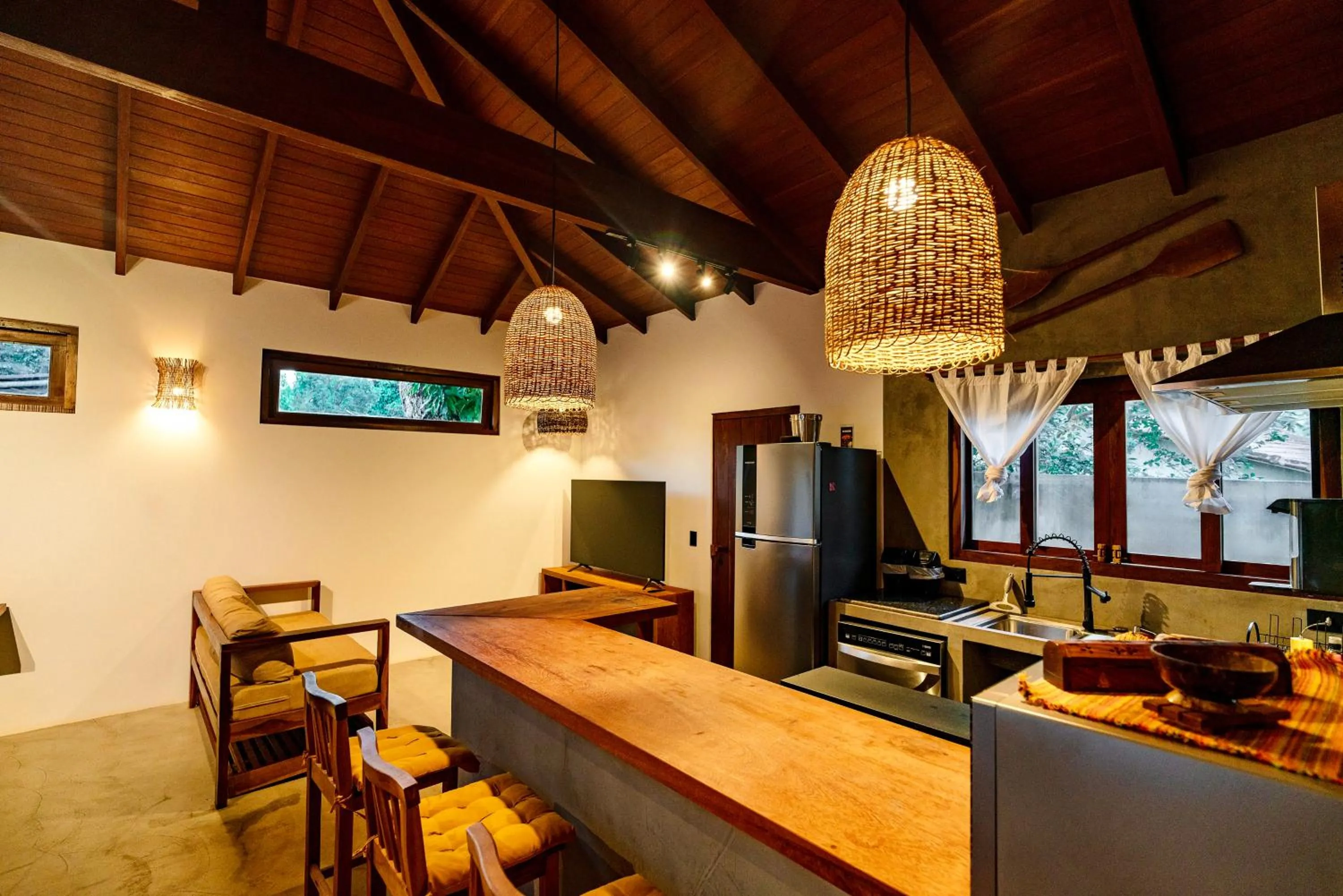 TV and multimedia in Vila Inca