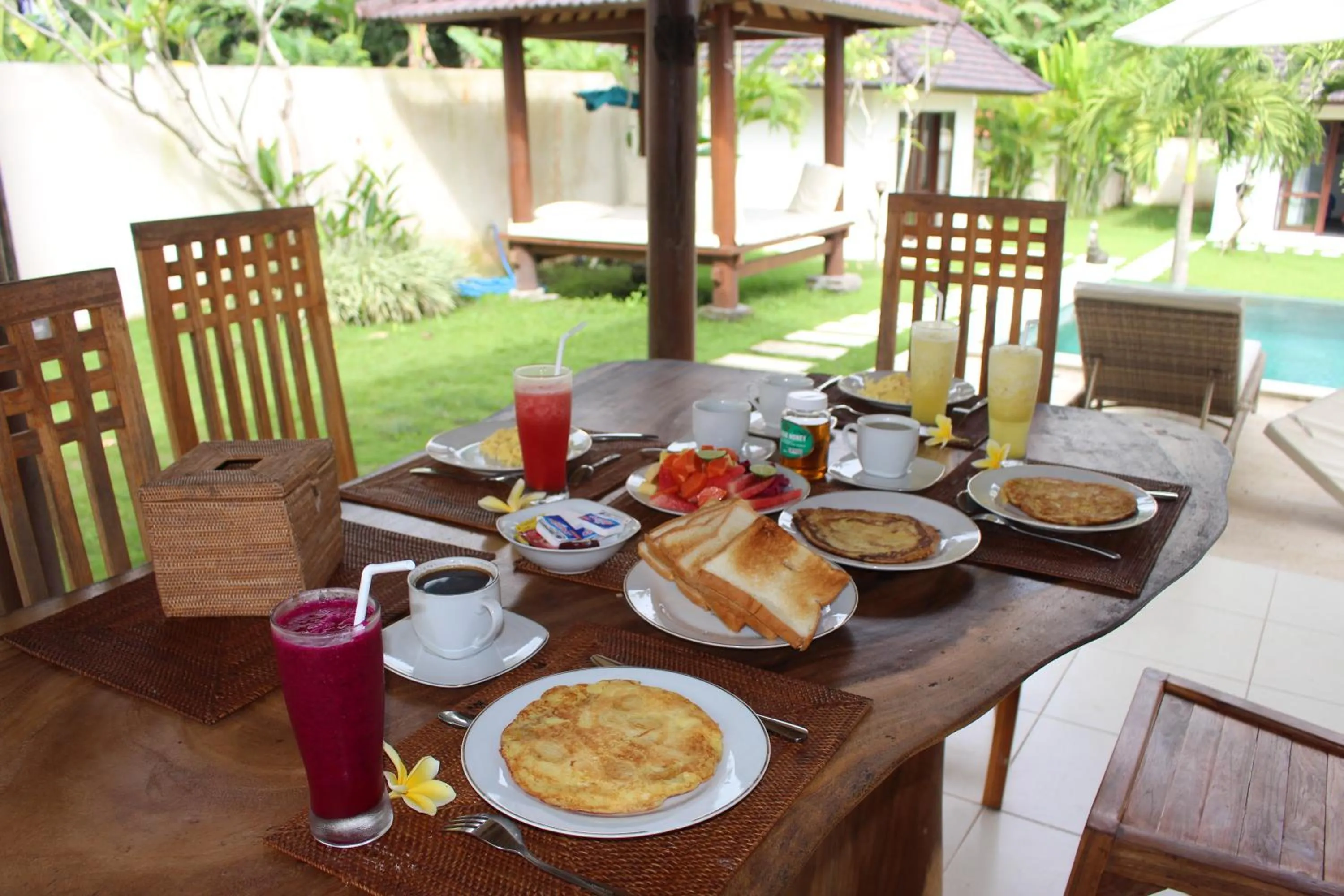 Garden view in Uma Kama Villa