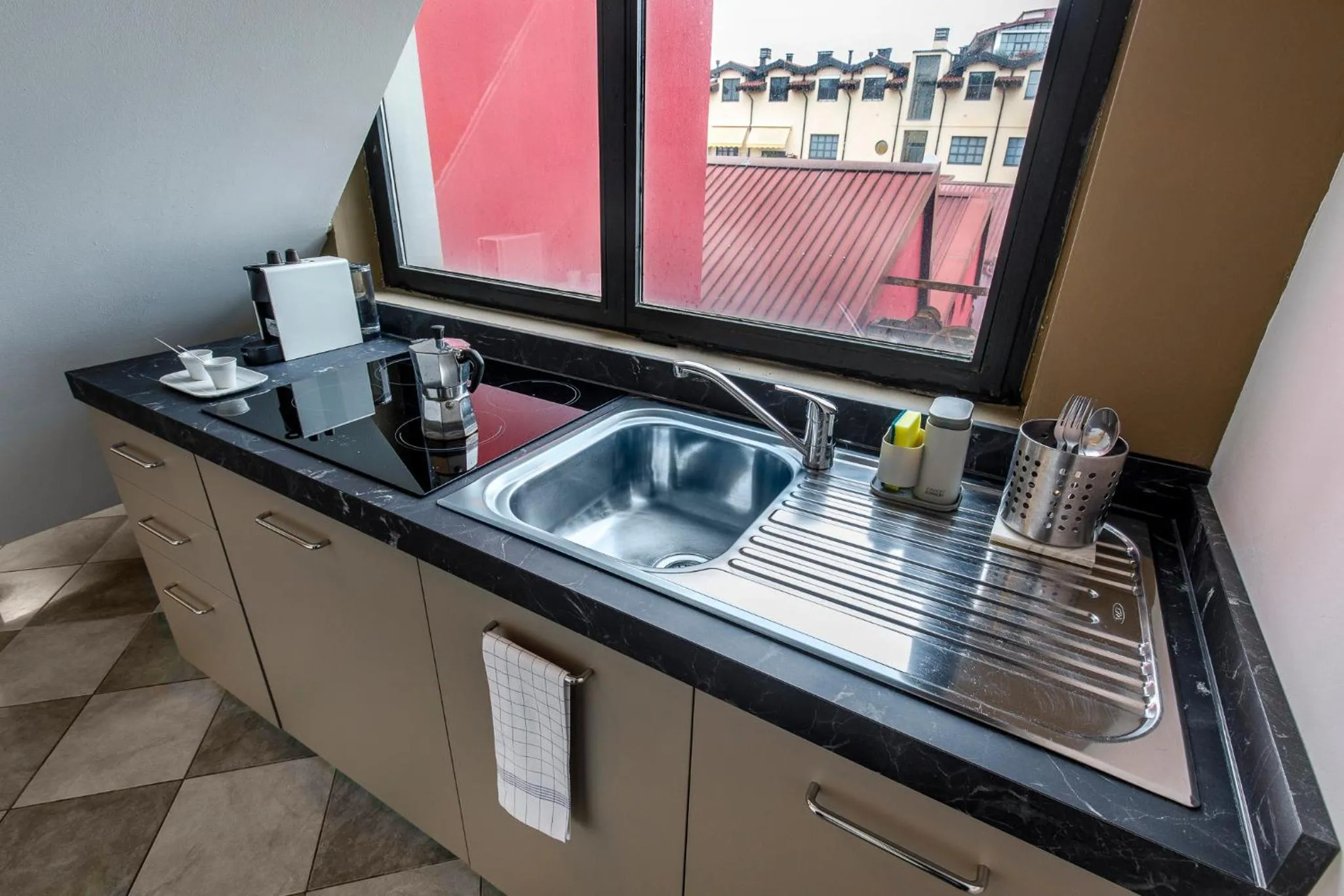 Kitchen or kitchenette in Residence 2Gi