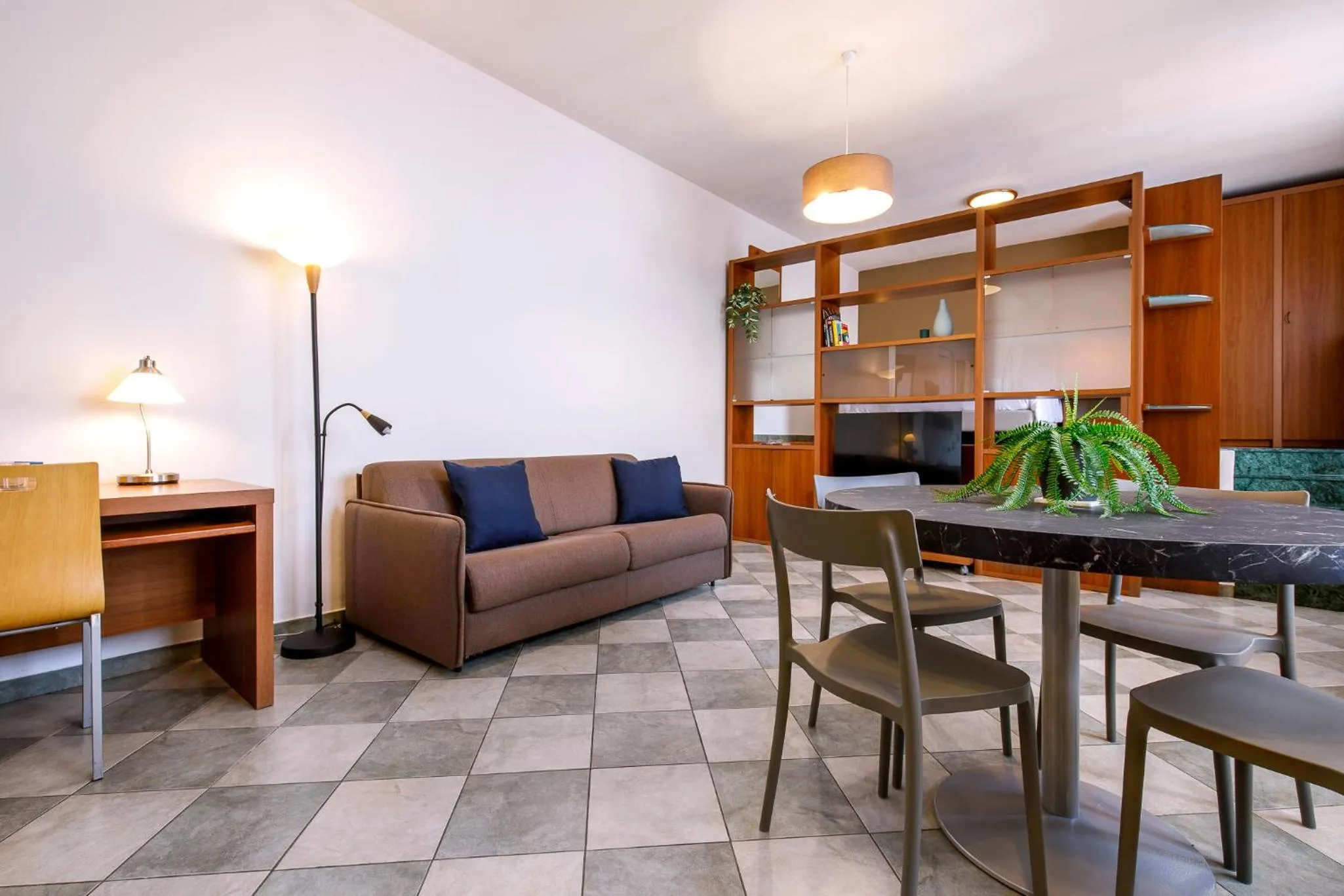 TV and multimedia in Residence 2Gi