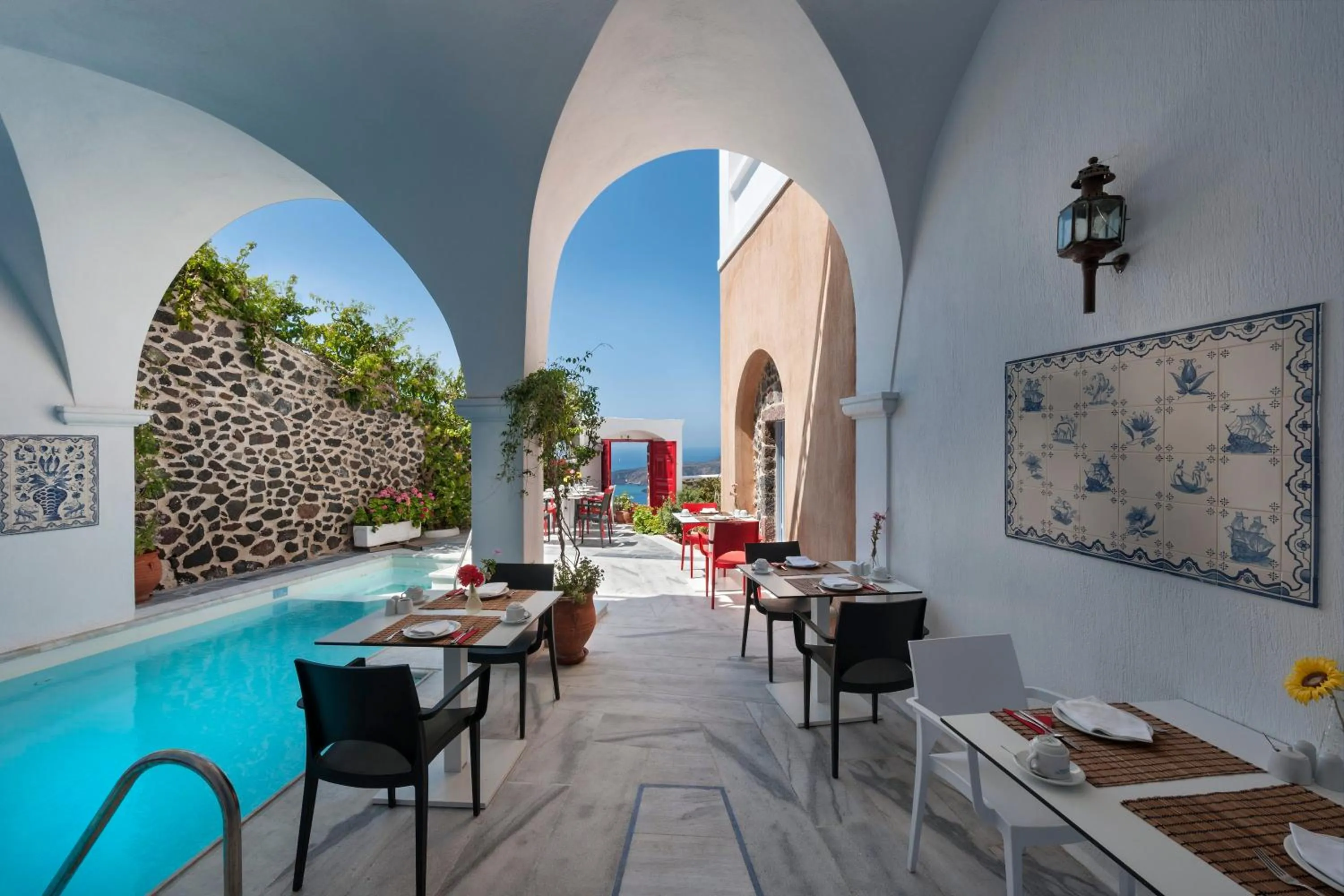 Restaurant/places to eat in Aigialos Luxury Traditional Settlement