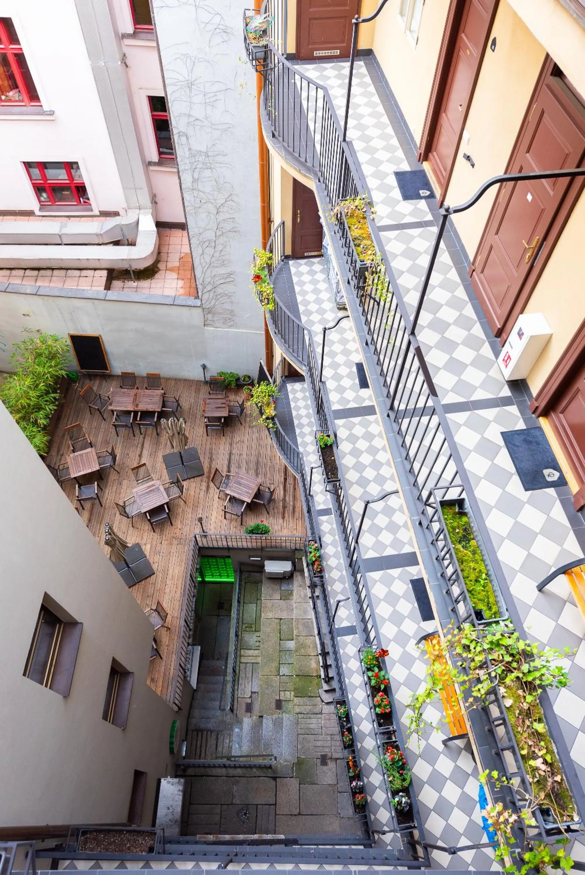 Inner courtyard view in 4 Arts Apartments by Adrez