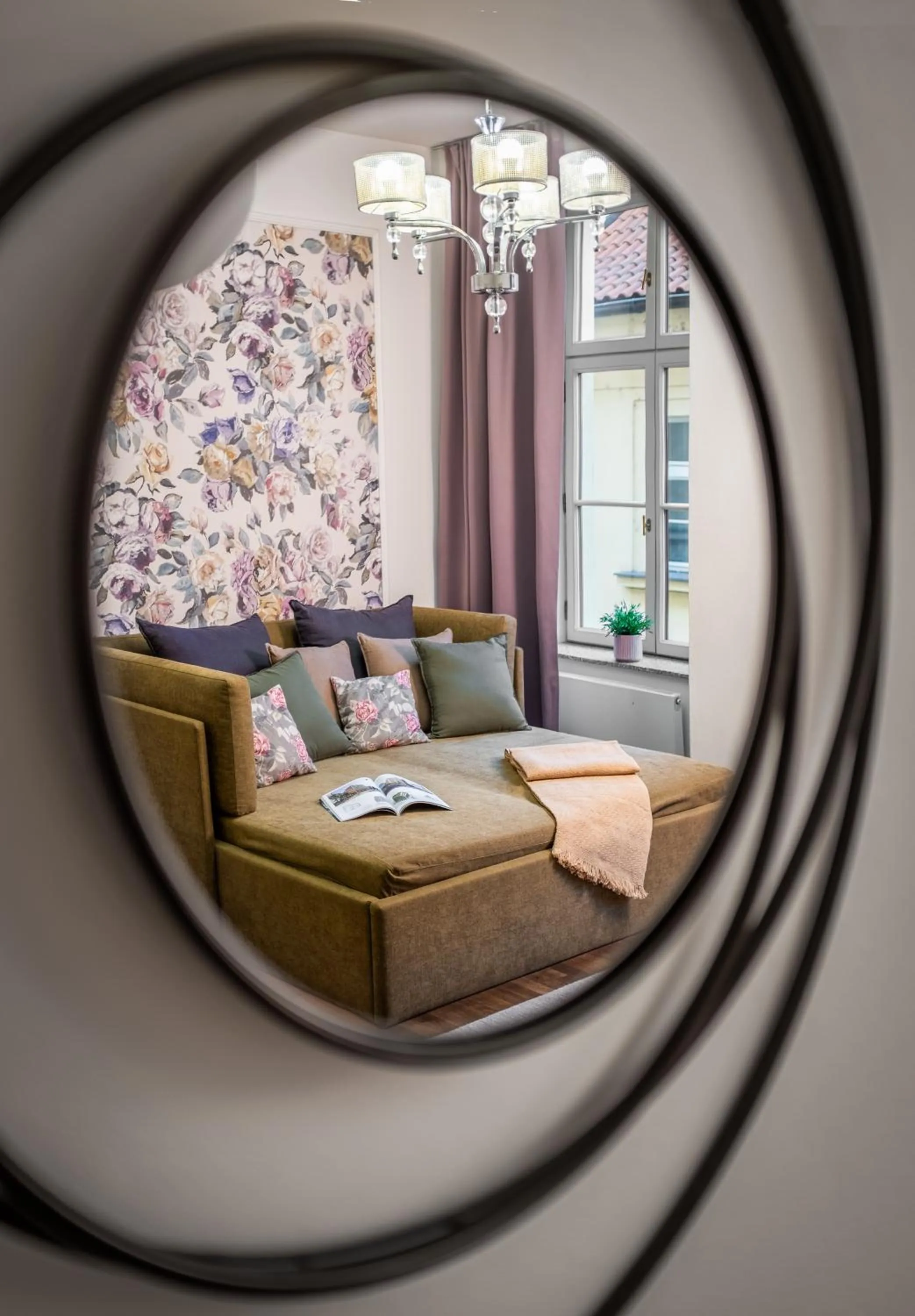 Bed in 4 Arts Apartments by Adrez