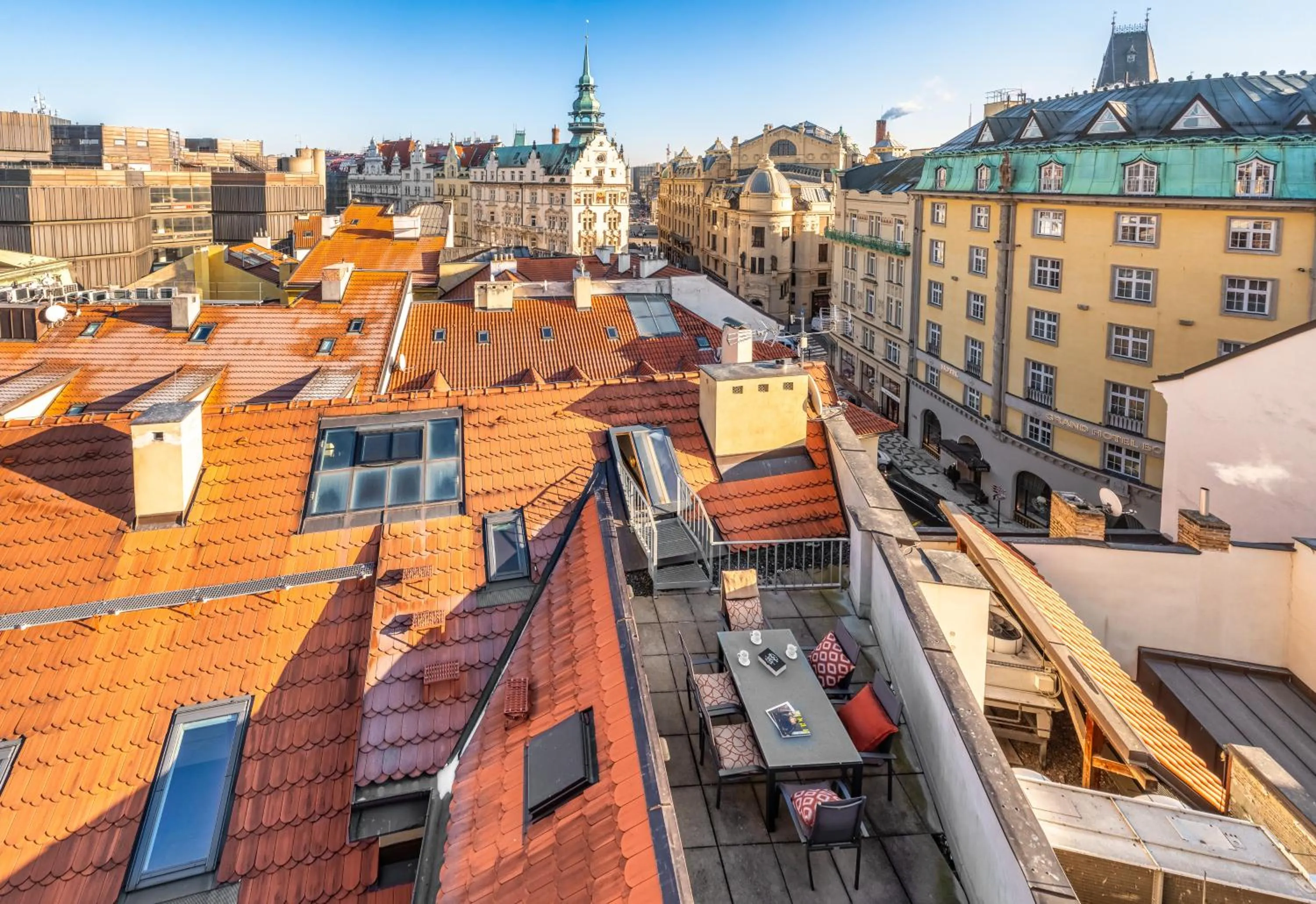 Balcony/Terrace in 4 Arts Apartments by Adrez