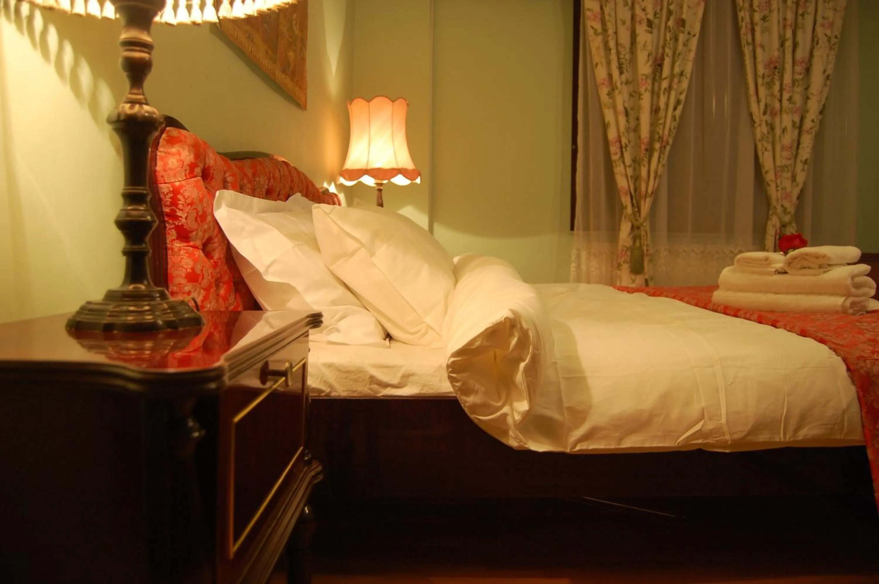 Bedroom, Bed in Bucharest Boutique Accommodation by Hotels