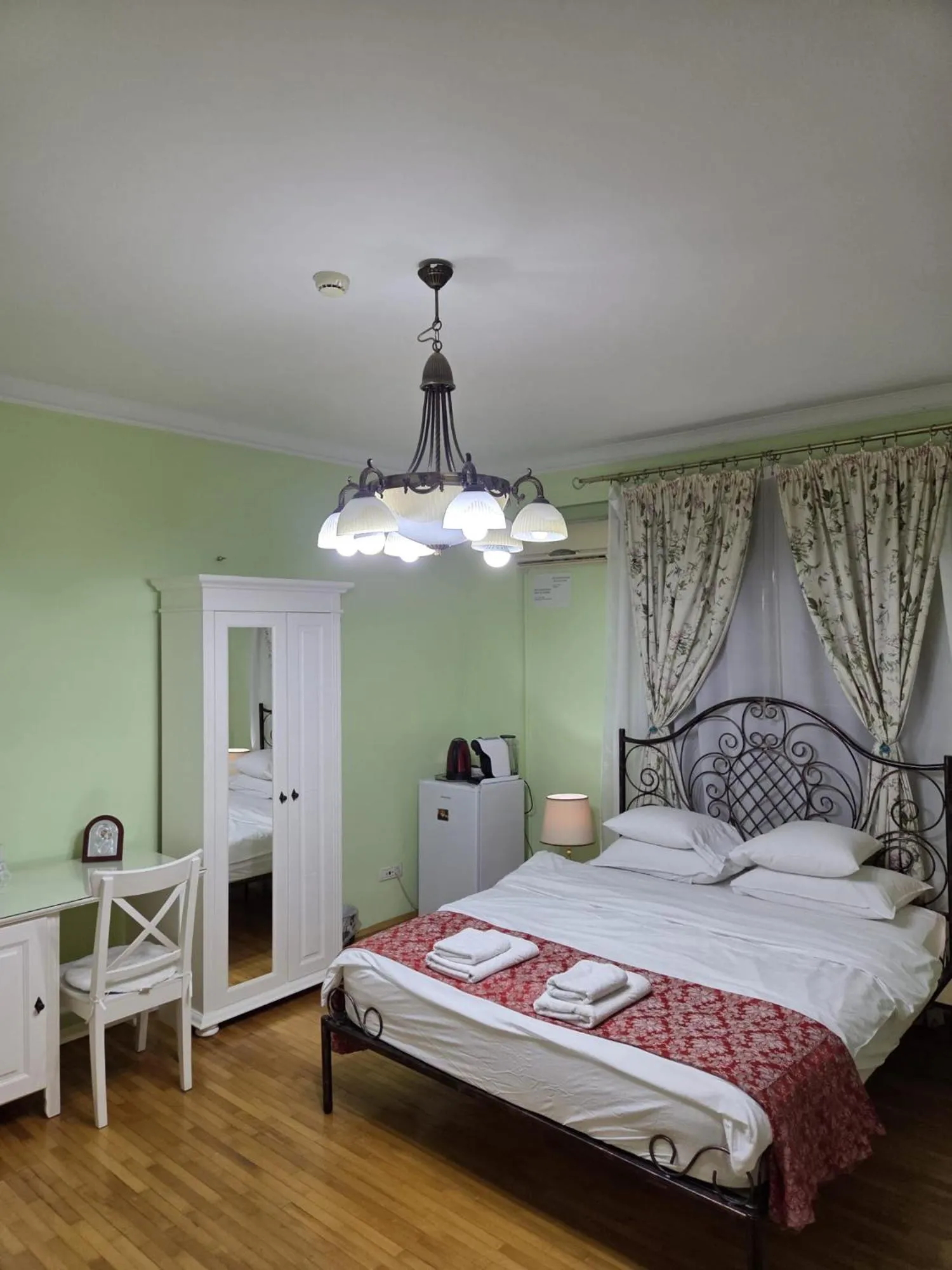 Bed in Bucharest Boutique Accommodation by Hotels
