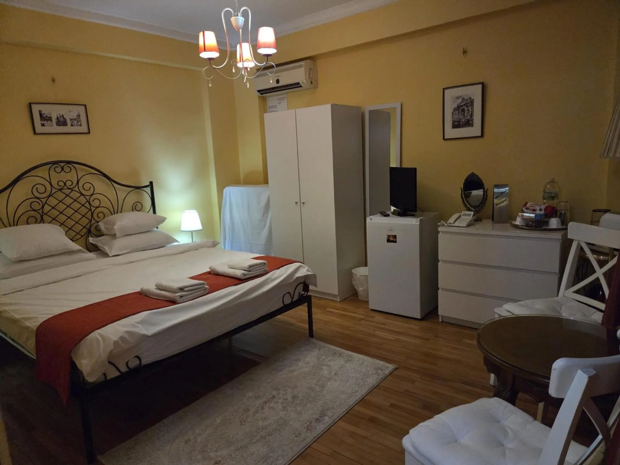 Bed in Bucharest Boutique Accommodation by Hotels