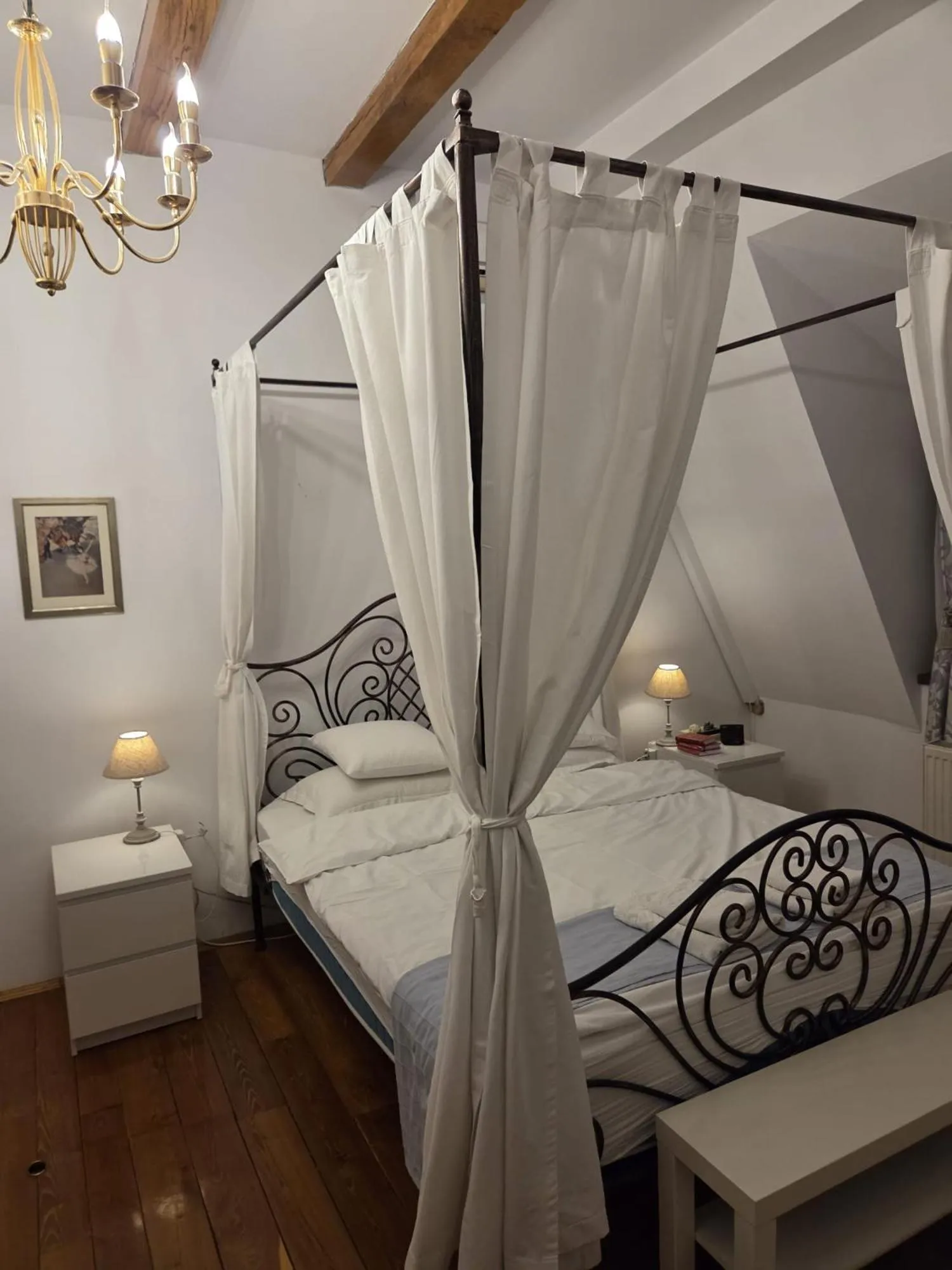 Bed in Bucharest Boutique Accommodation by Hotels
