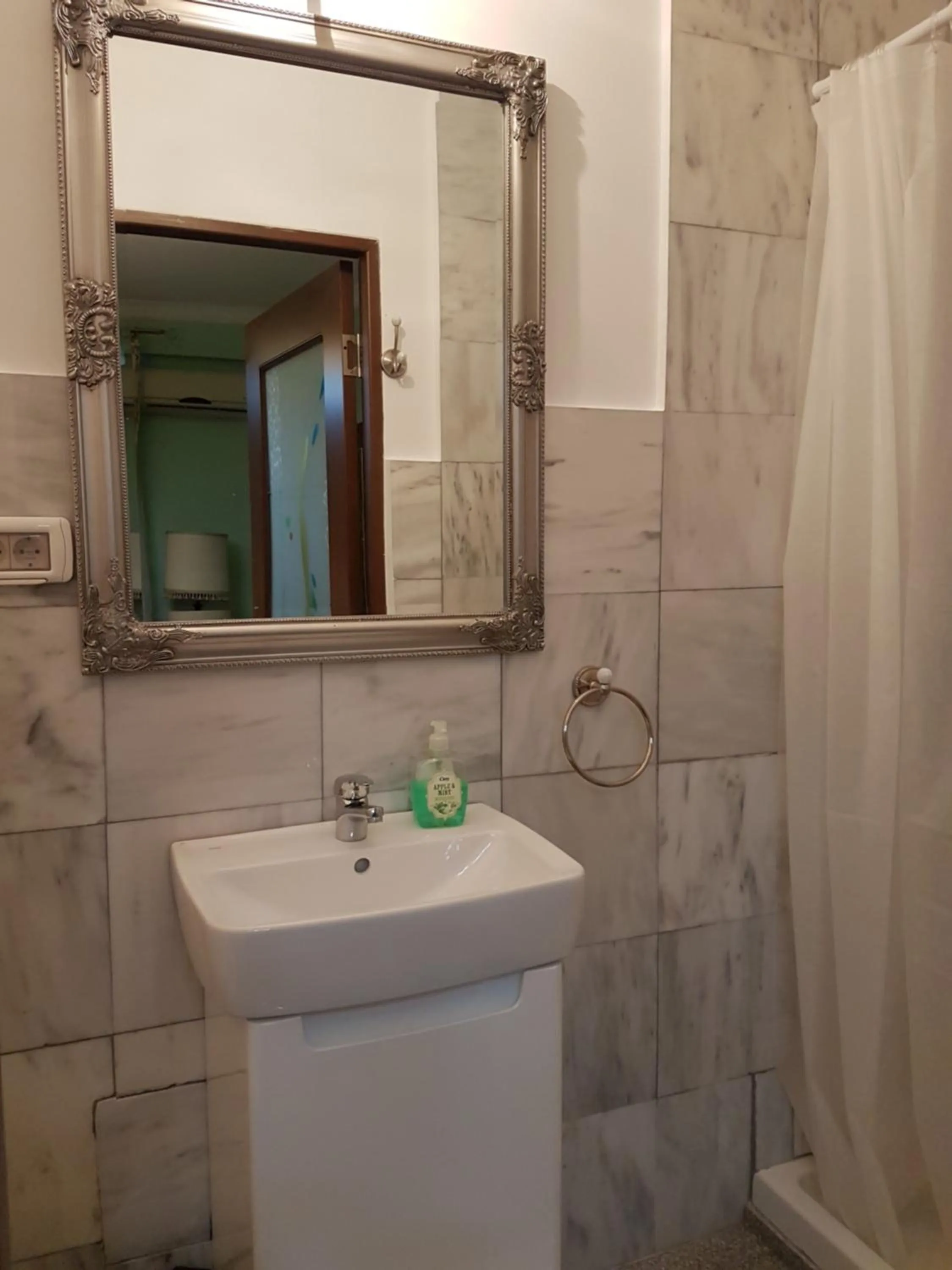 Bathroom in Bucharest Boutique Accommodation by Hotels