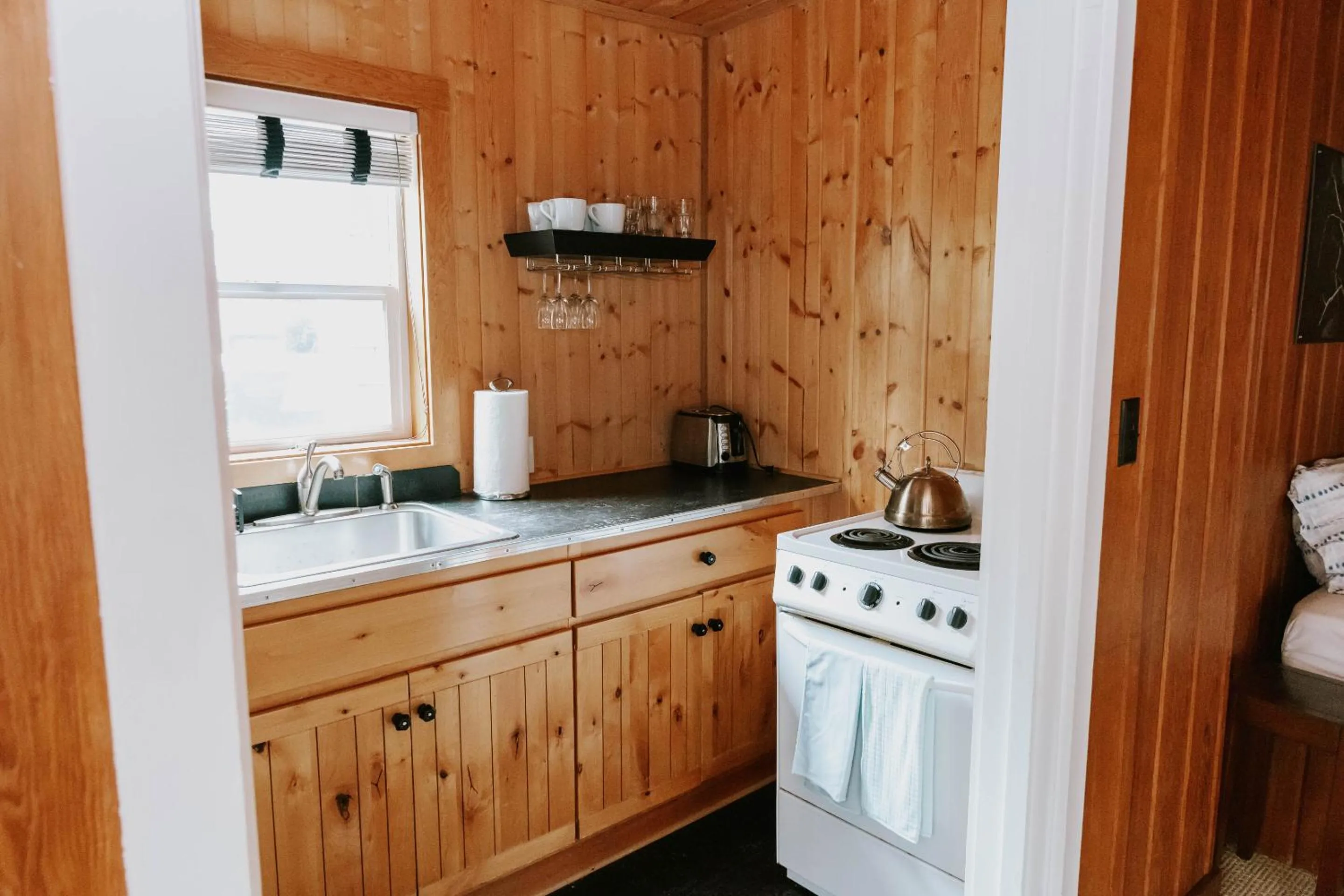 Kitchen or kitchenette in The Inn at Arch Cape