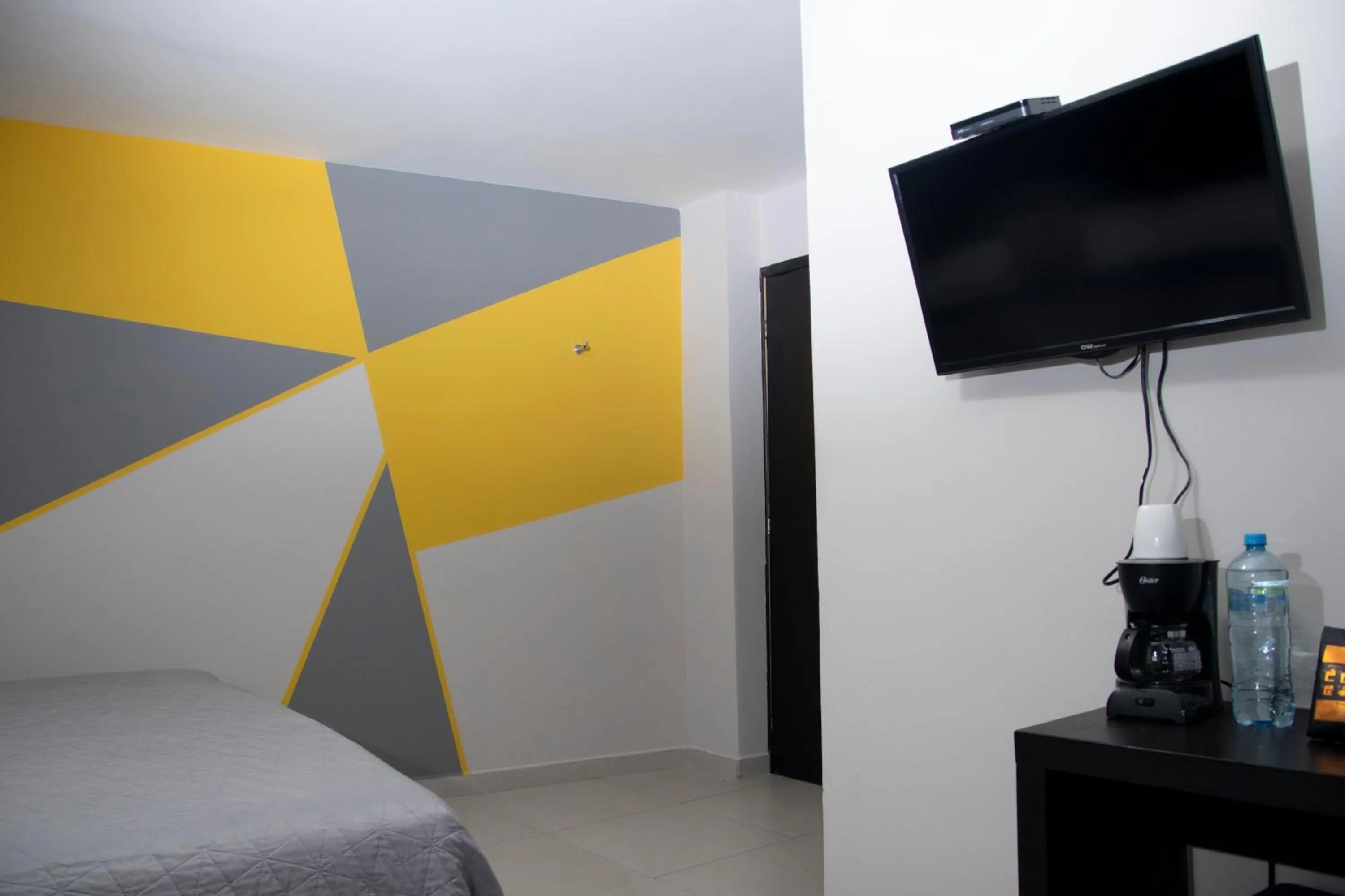 Photo of the whole room, Bed in Hotel HAUS Express