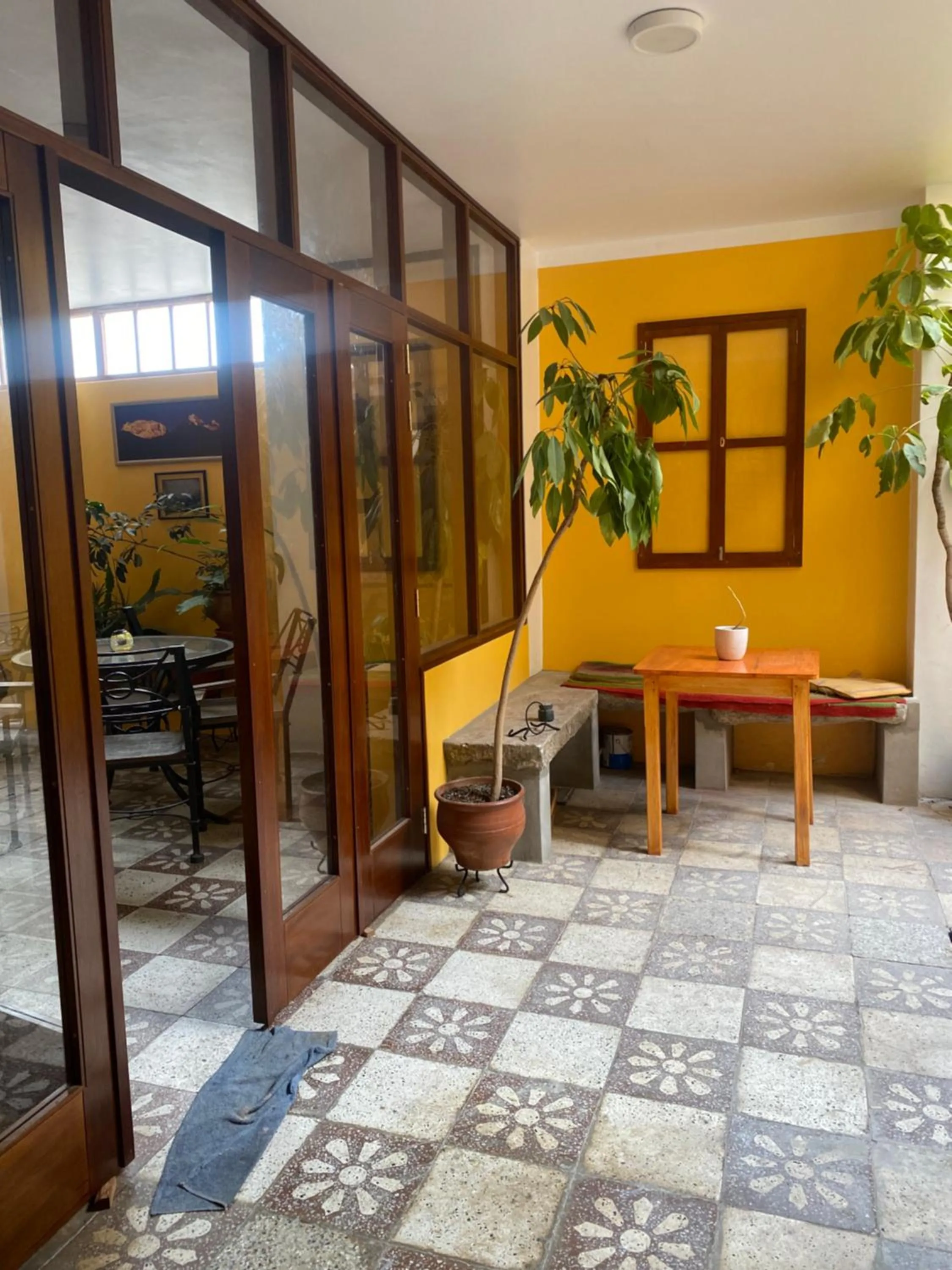 Property building in La Casa de Zarela