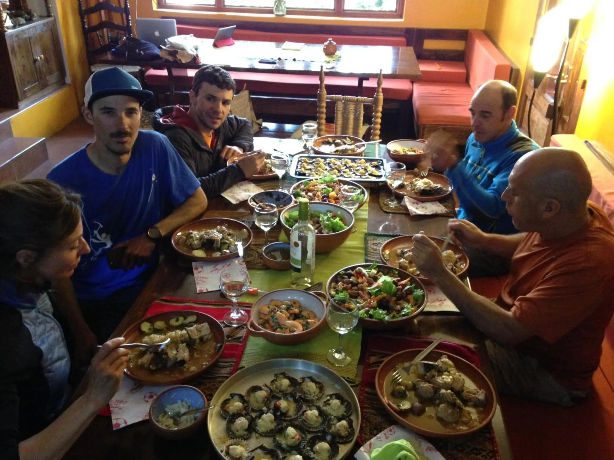People in La Casa de Zarela