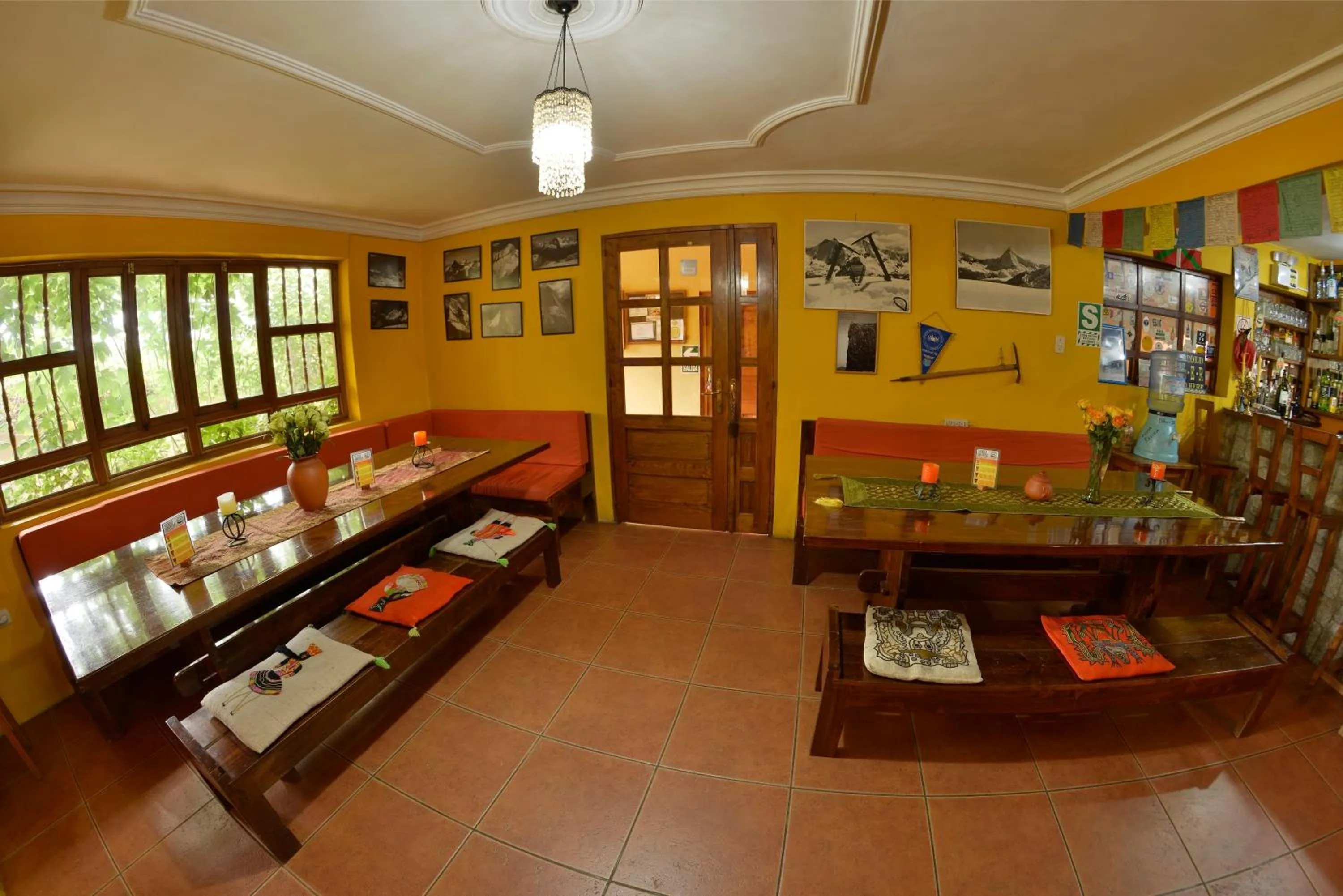 Living room in La Casa de Zarela