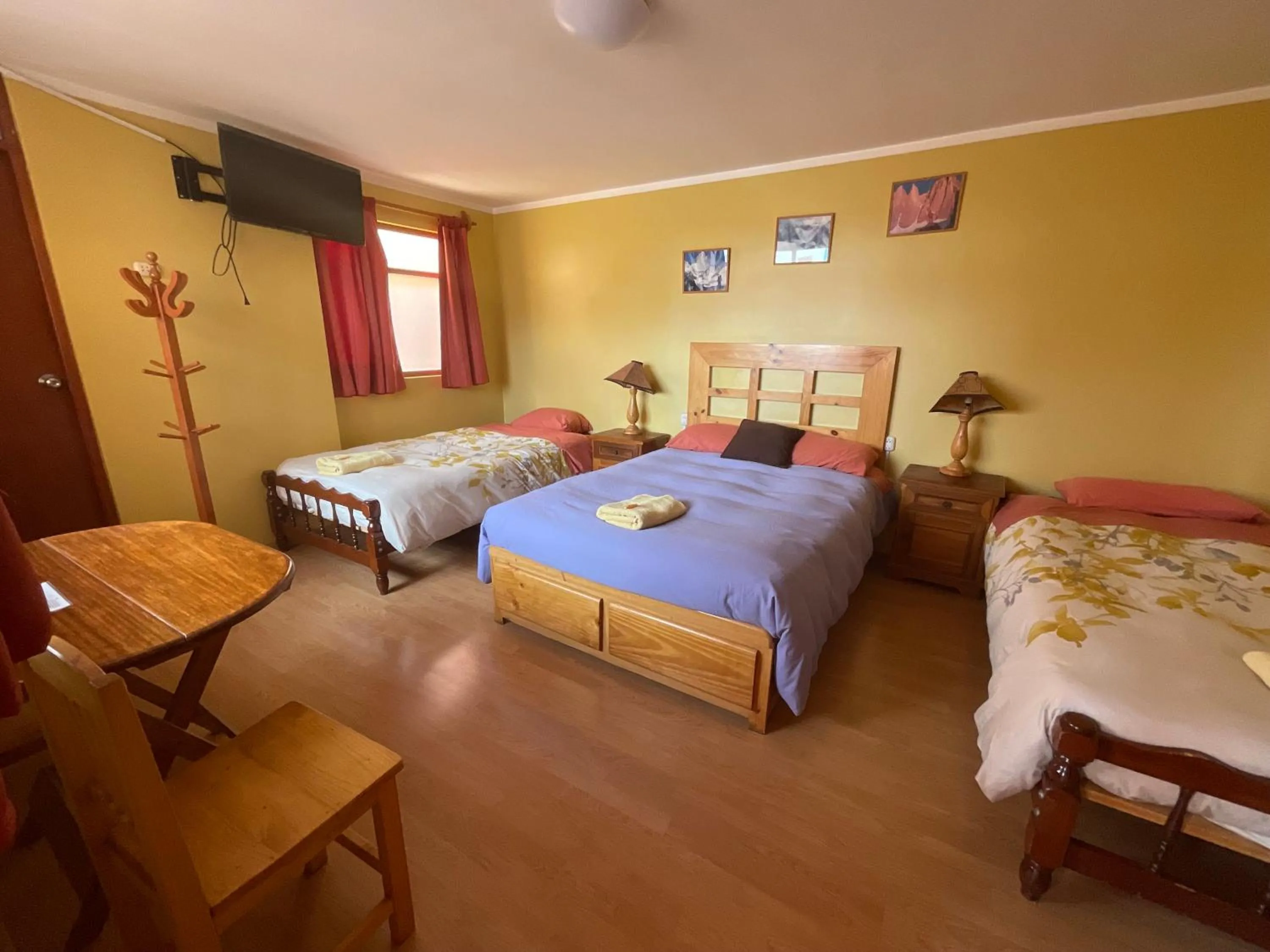 Photo of the whole room, Bed in La Casa de Zarela
